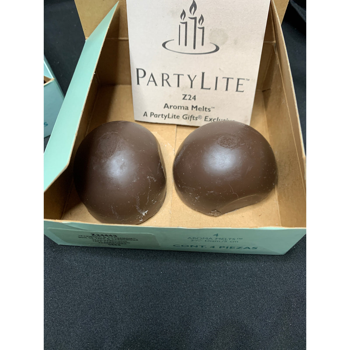 PartyLite Teakwood & Cardamom Aroma Melts Z24443 Lot of 10 Retired Scent