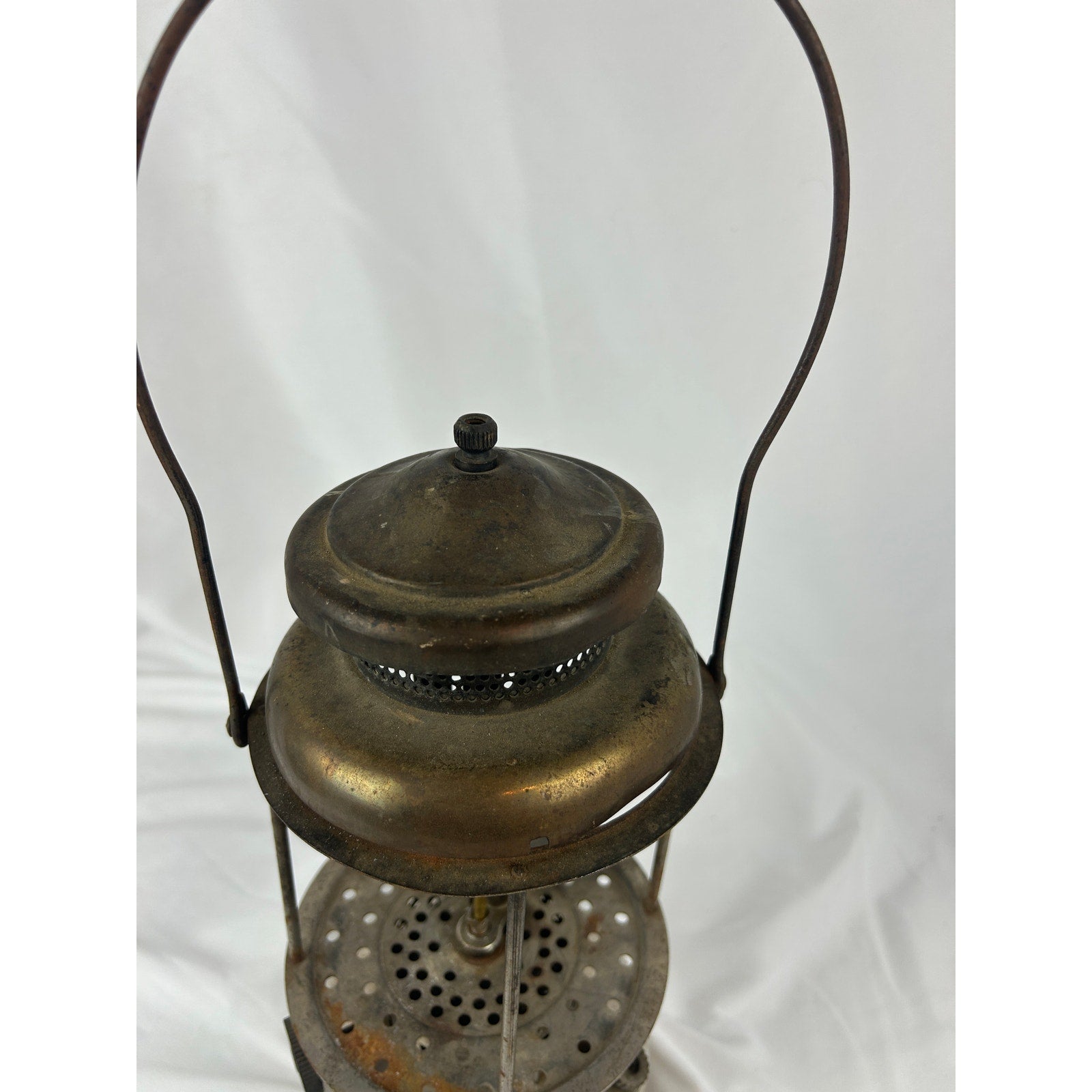 Vintage Coleman The Air-O-Lantern QL Gas Lantern Nickel Fount No Globe Untested