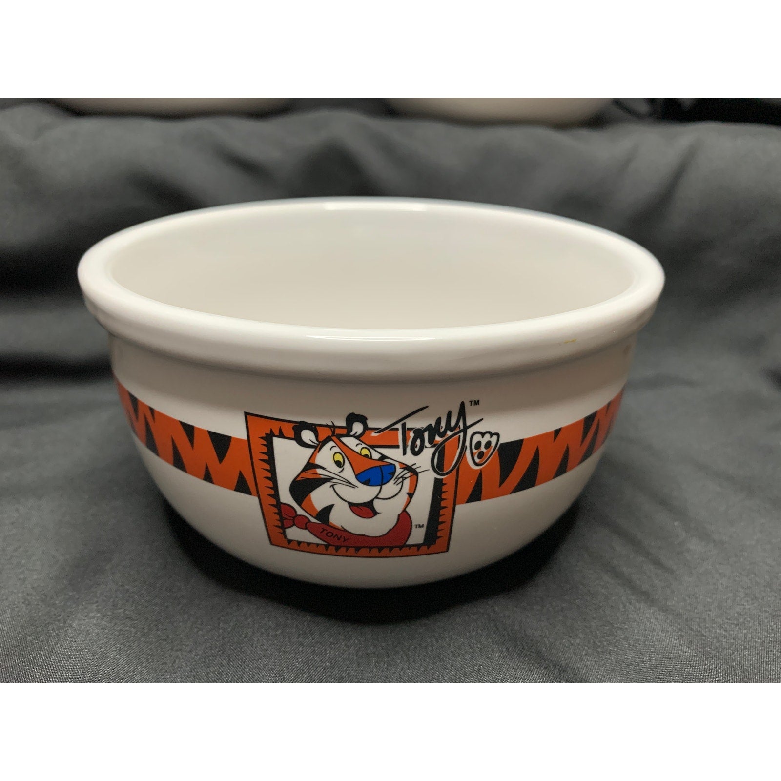 Kellogg's Tony the Tiger & Toucan Sam Ceramic Cereal Bowls Lot of 3 Set