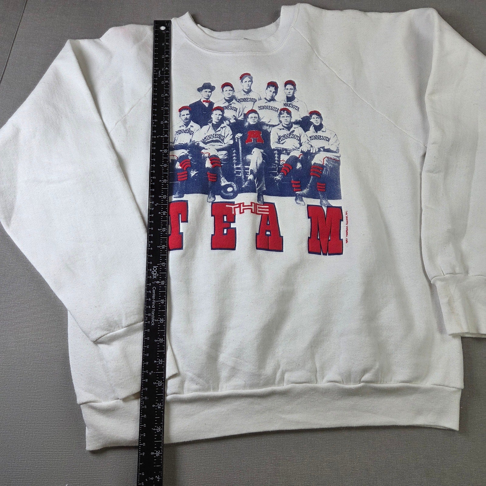 Fruit of the Loom Vintage 1987 Minnesota Team Sweatshirt USA Mens L White