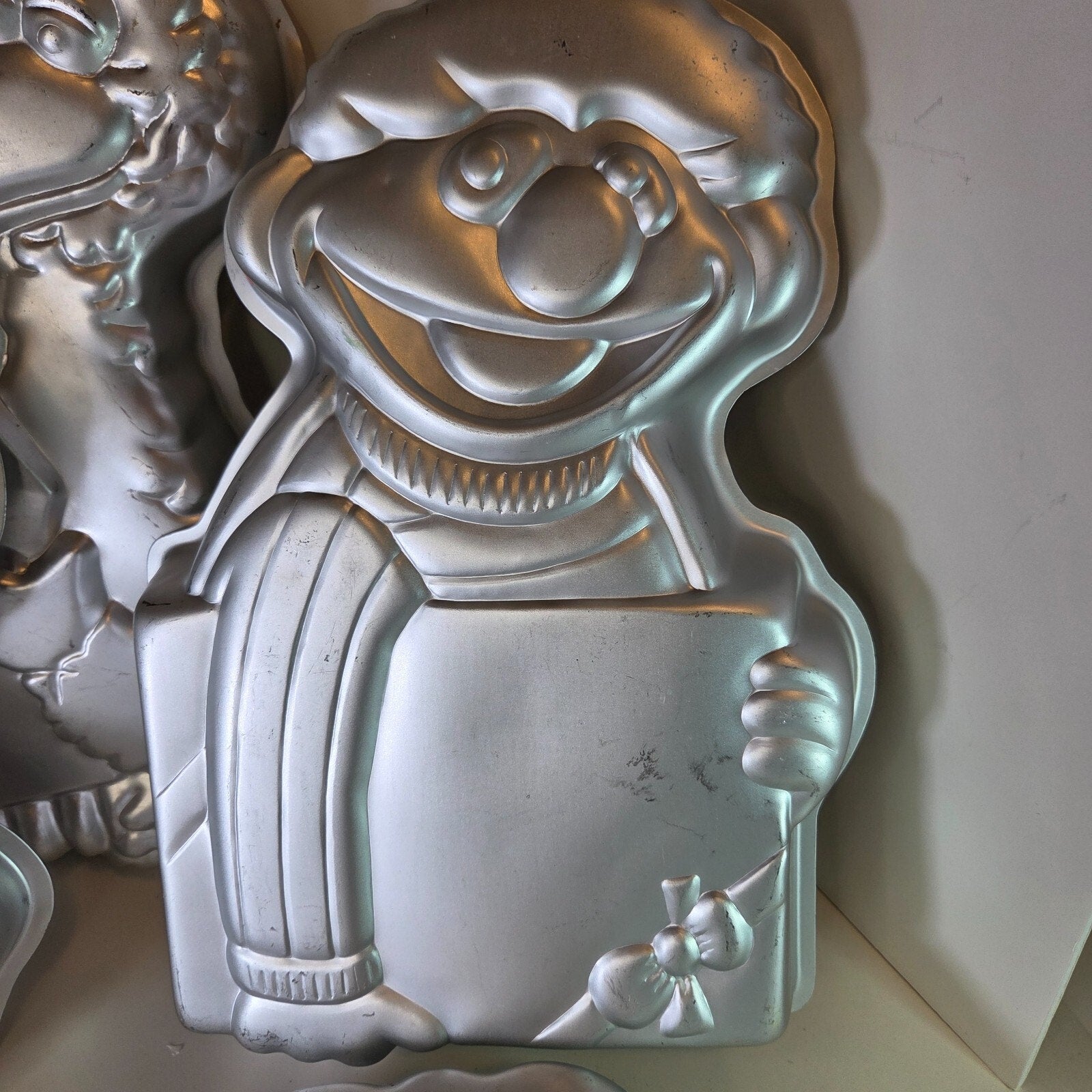 Vintage Lot of 5 Wilton Cake Pans Cookie Monster Ernie Big Bird Donald Duck Doll