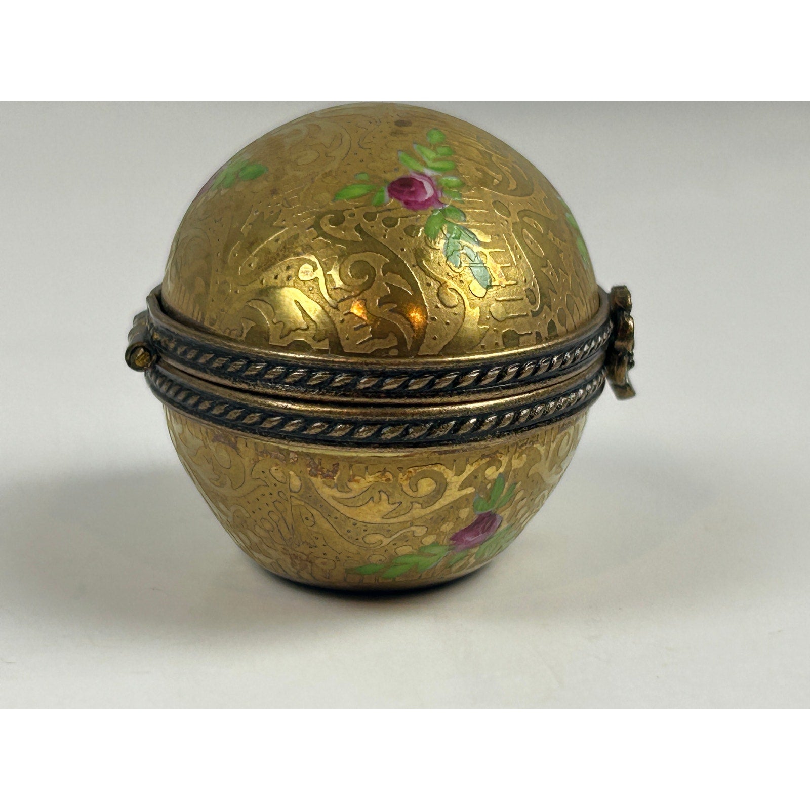 Limoges France Incrustation Trinket Box Hand Painted Roses Raised Gold Oval