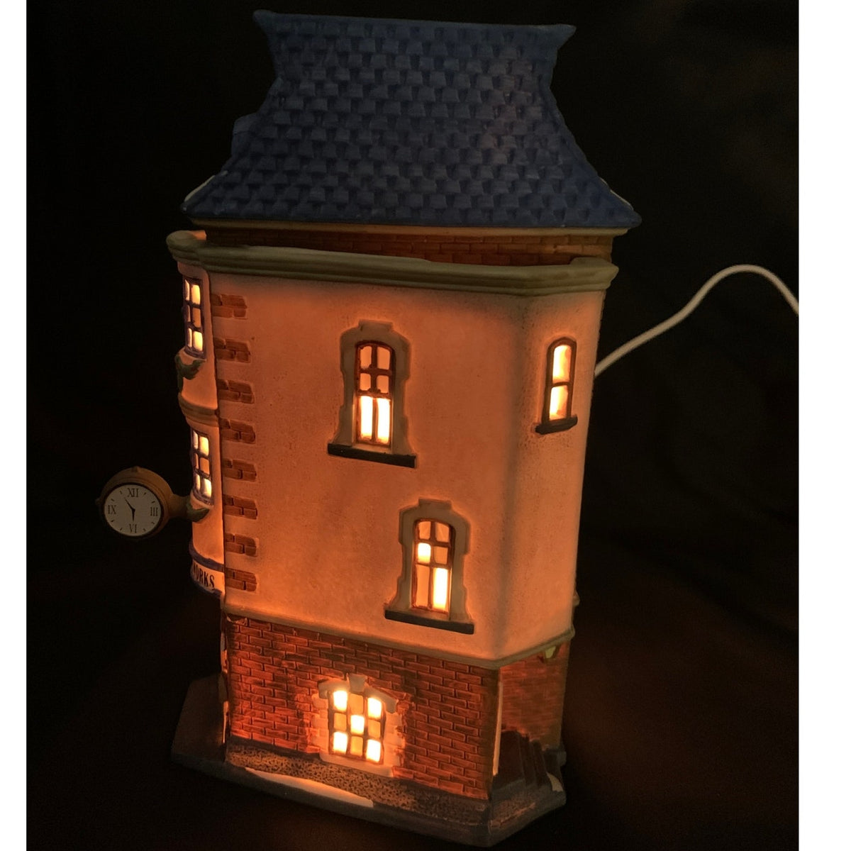 Department 56 City Clockworks 5531-0 Christmas In The City Lighted Building