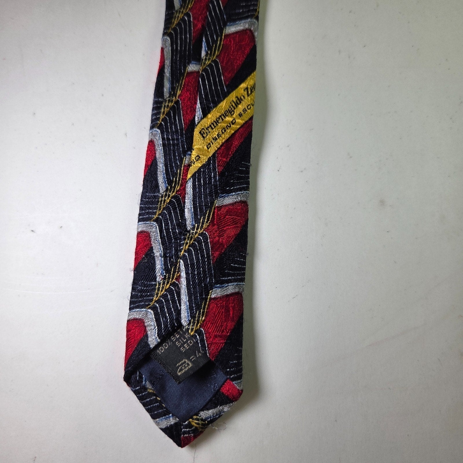 Ermenegildo Zegna Silk Tie Geometric Red Navy Gold Made in Italy 58"