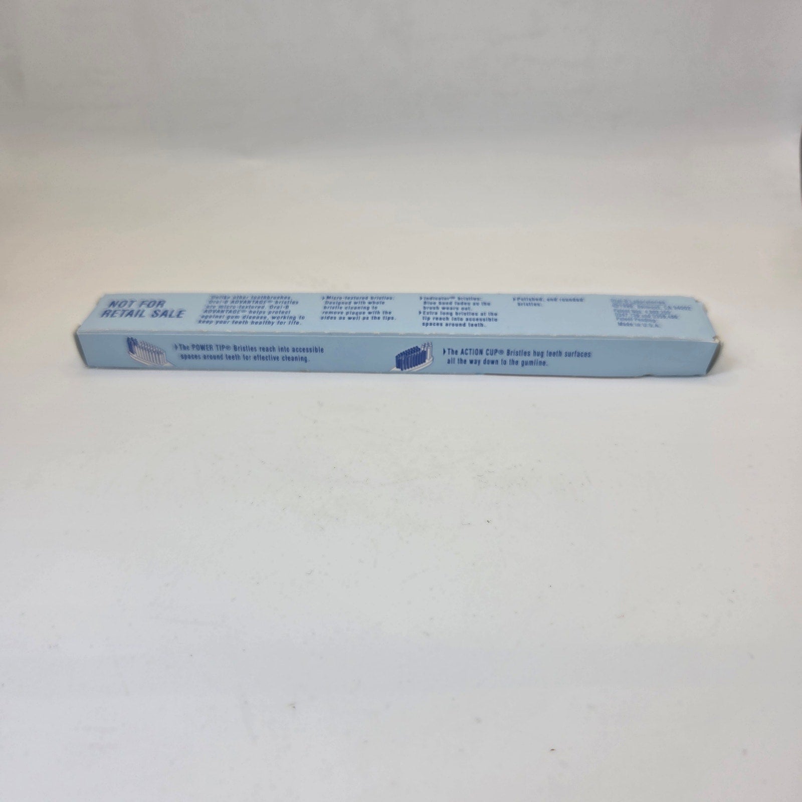 Oral-B Advantage Micro-Textured Toothbrush 30 Soft NOS 1996 Dental Promo