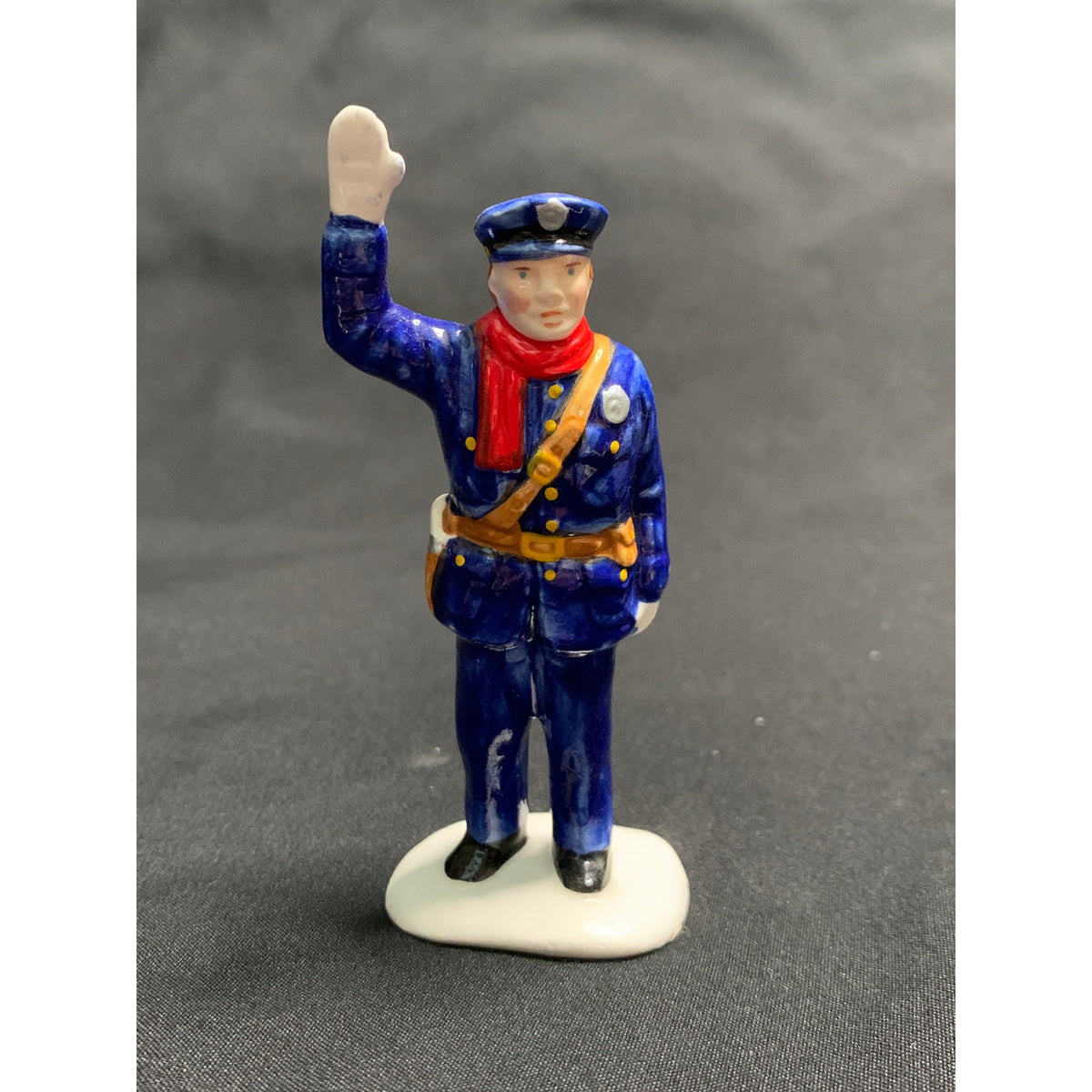 Department 56 Snow Village Calling All Cars 5174-8 Police Car Officer Retired