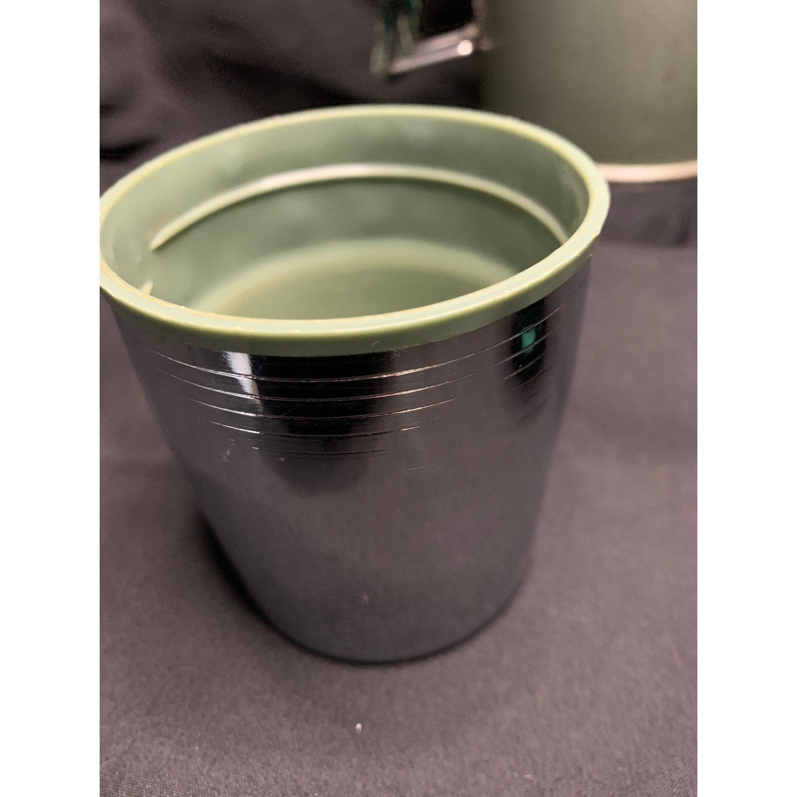1986 Aladdin Stanley A-944DH 1 Quart 32oz Thermos Green USA Vintage