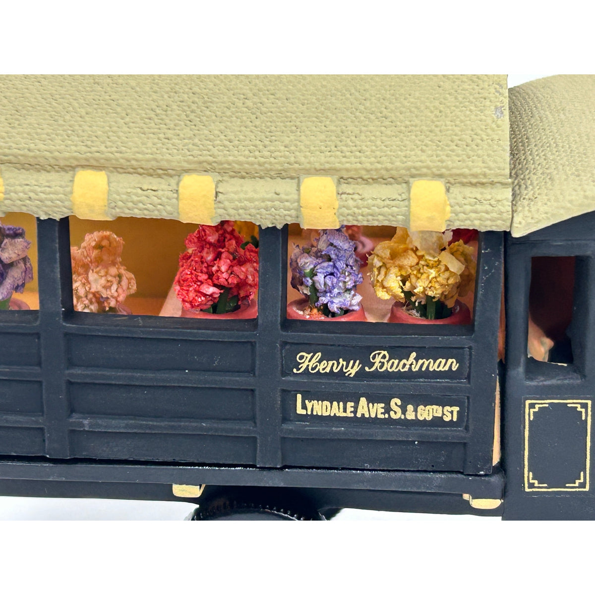 Department 56 Heritage Village 1919 Bachman Wilcox Truck with Box