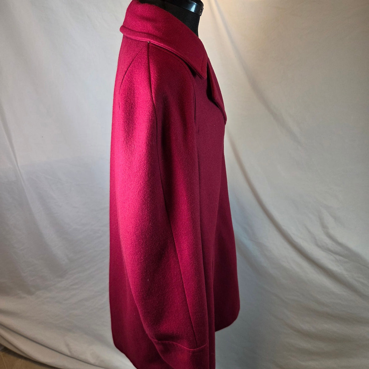 Forecaster of Boston Wool Blend Car Coat Womens 14 Burgundy 3 Button Jacket