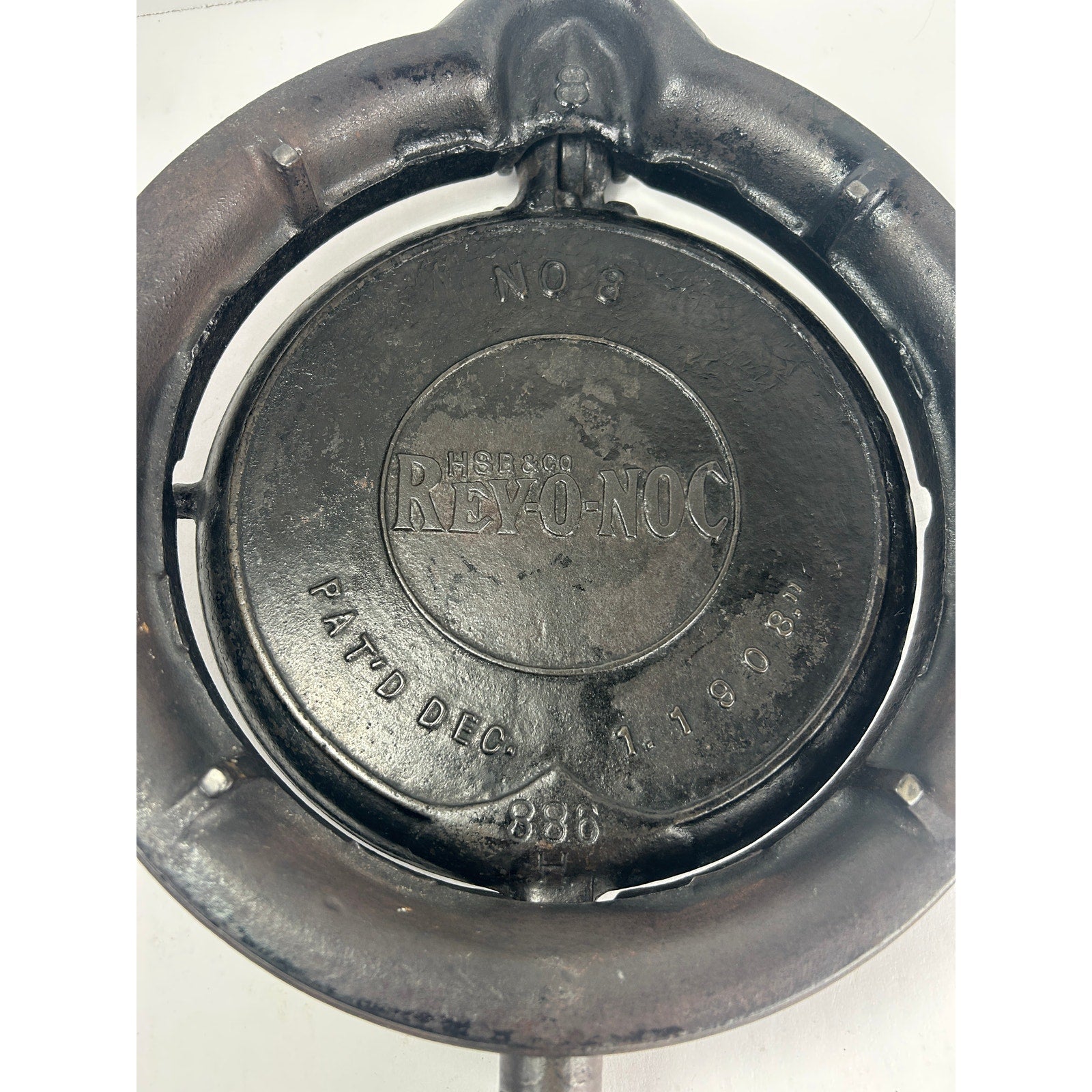 Antique Cast Iron Waffle Iron HSB Co Rey-O-Noc No 8 Griswold Patent