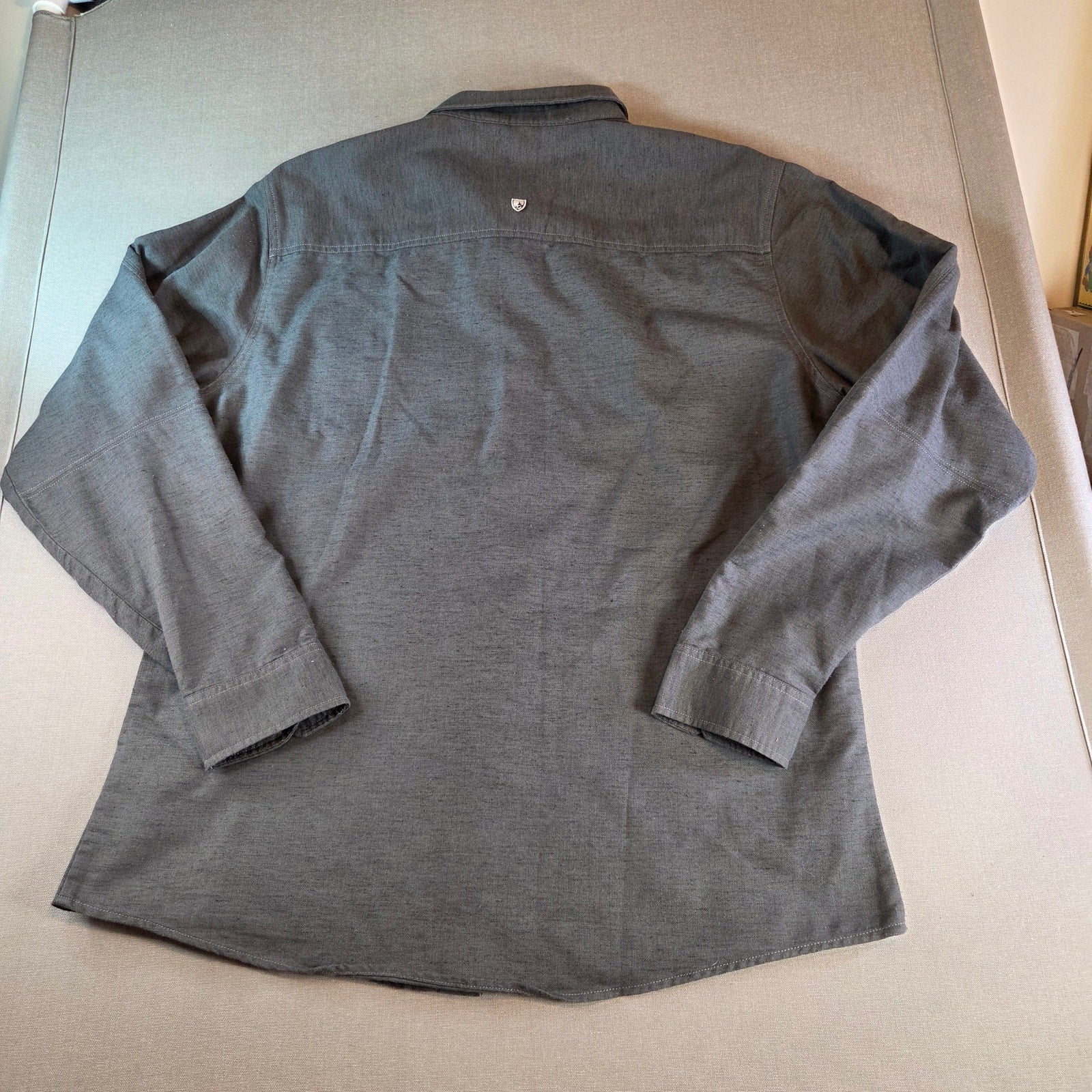 Kuhl Men’s XL Button Up Shirt Gray Long Sleeve Cotton Blend Outdoor