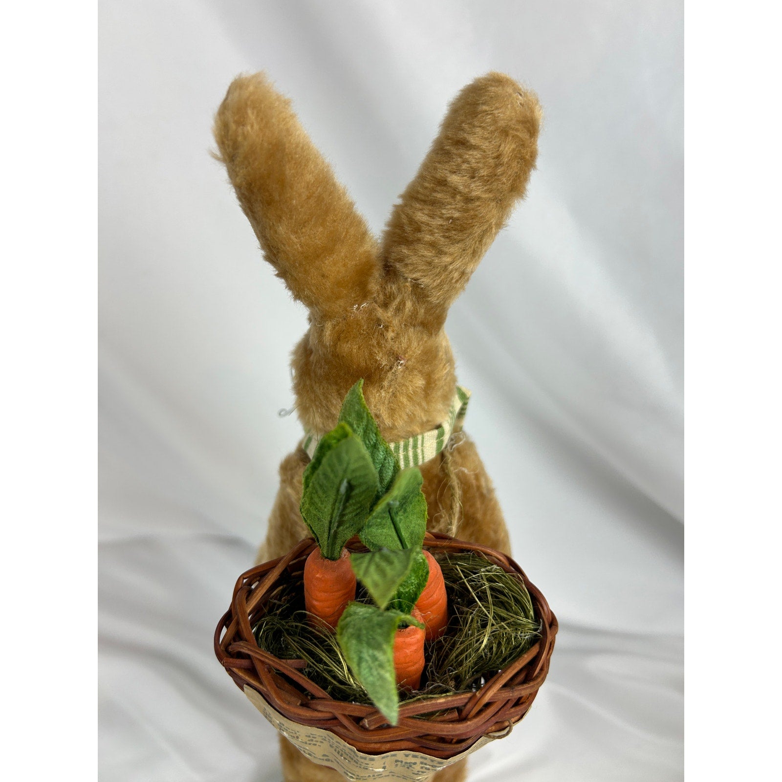 Bethany Lowe 16 Inch Easter Rabbit Maisons De Vente w Basket Display