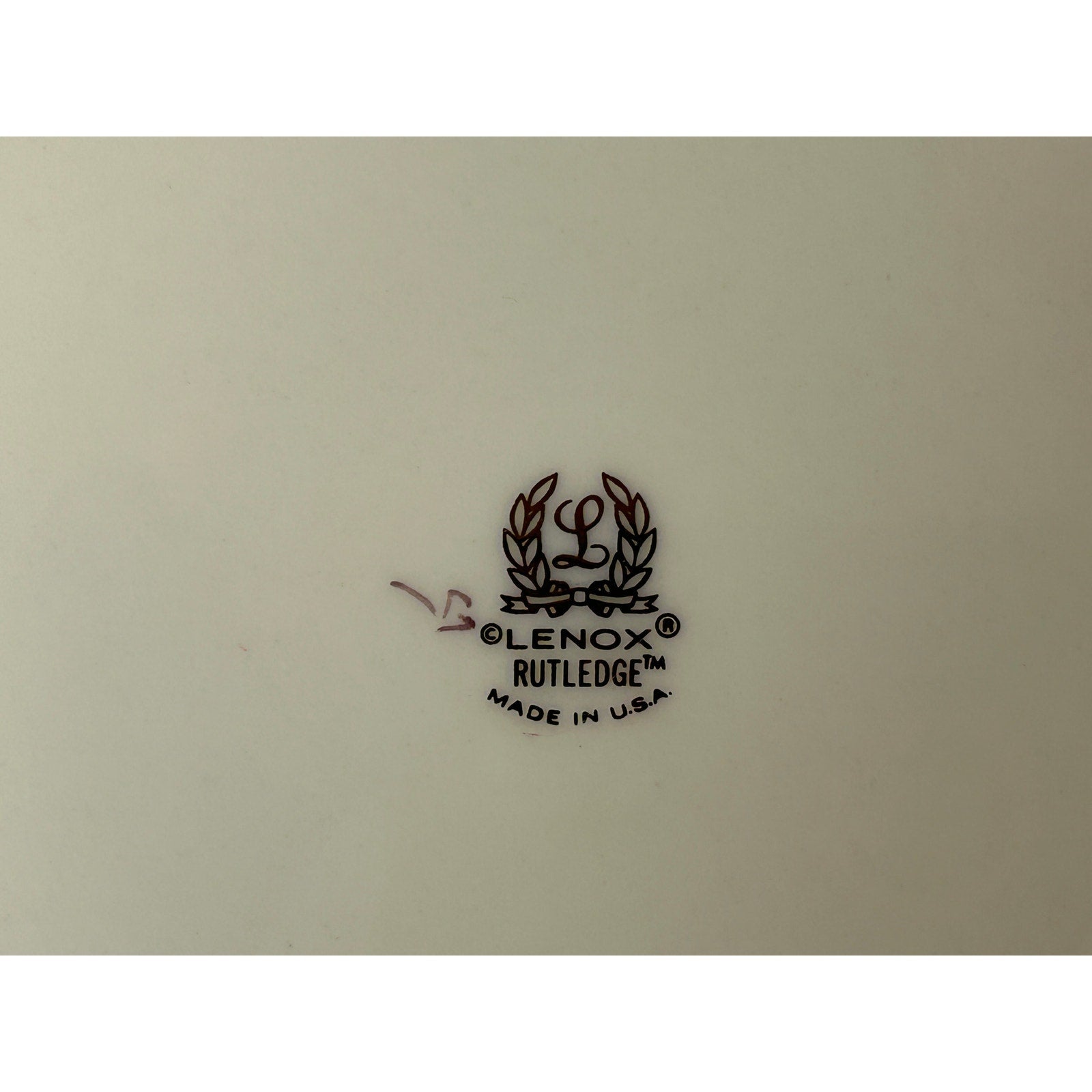 Lenox Rutledge Luncheon Plate 8.5 Inch Floral Ivory Gold Trim Made USA