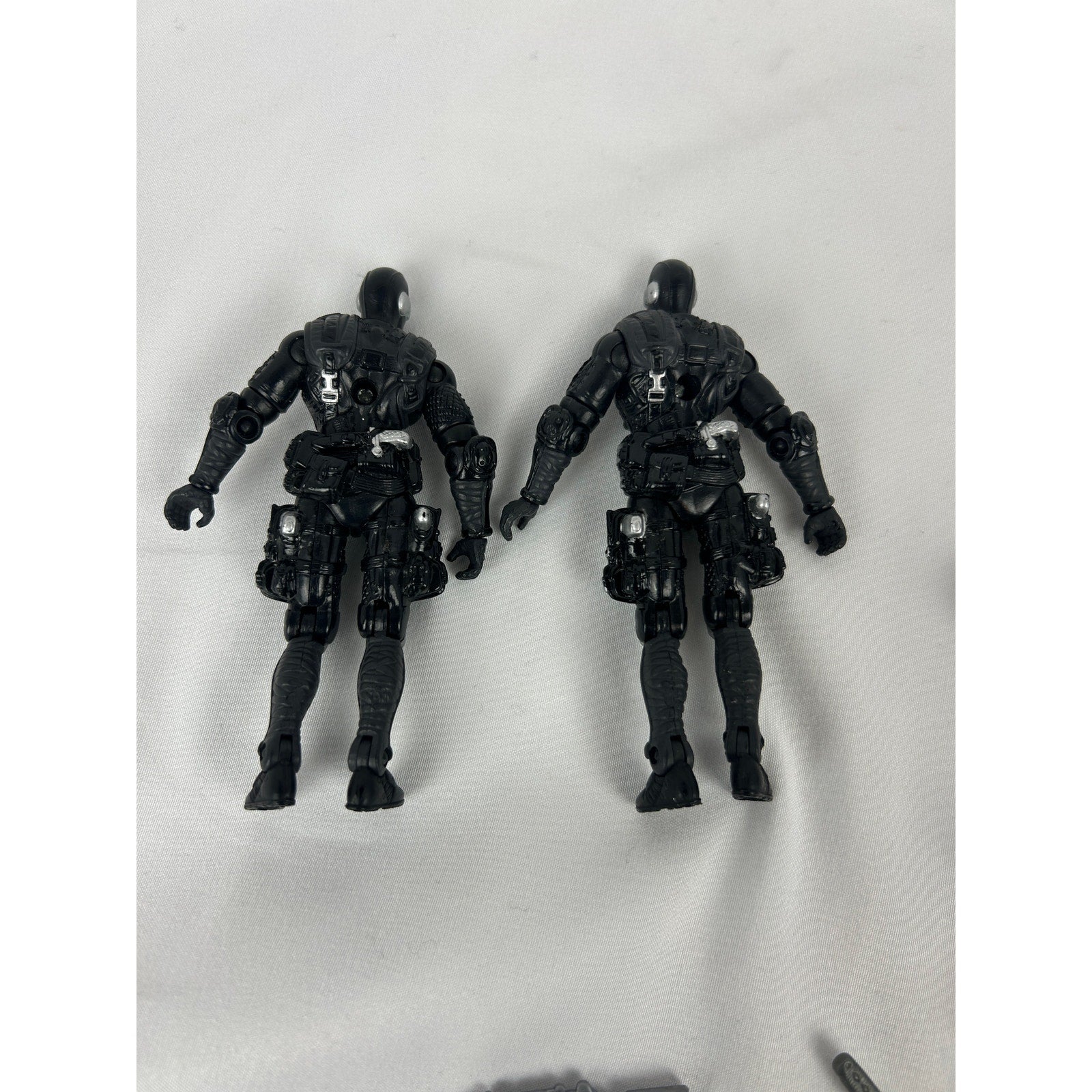 GI Joe Snake Eyes v14 Lot Four Loose Figures With Sword Sheath and Two Rifles