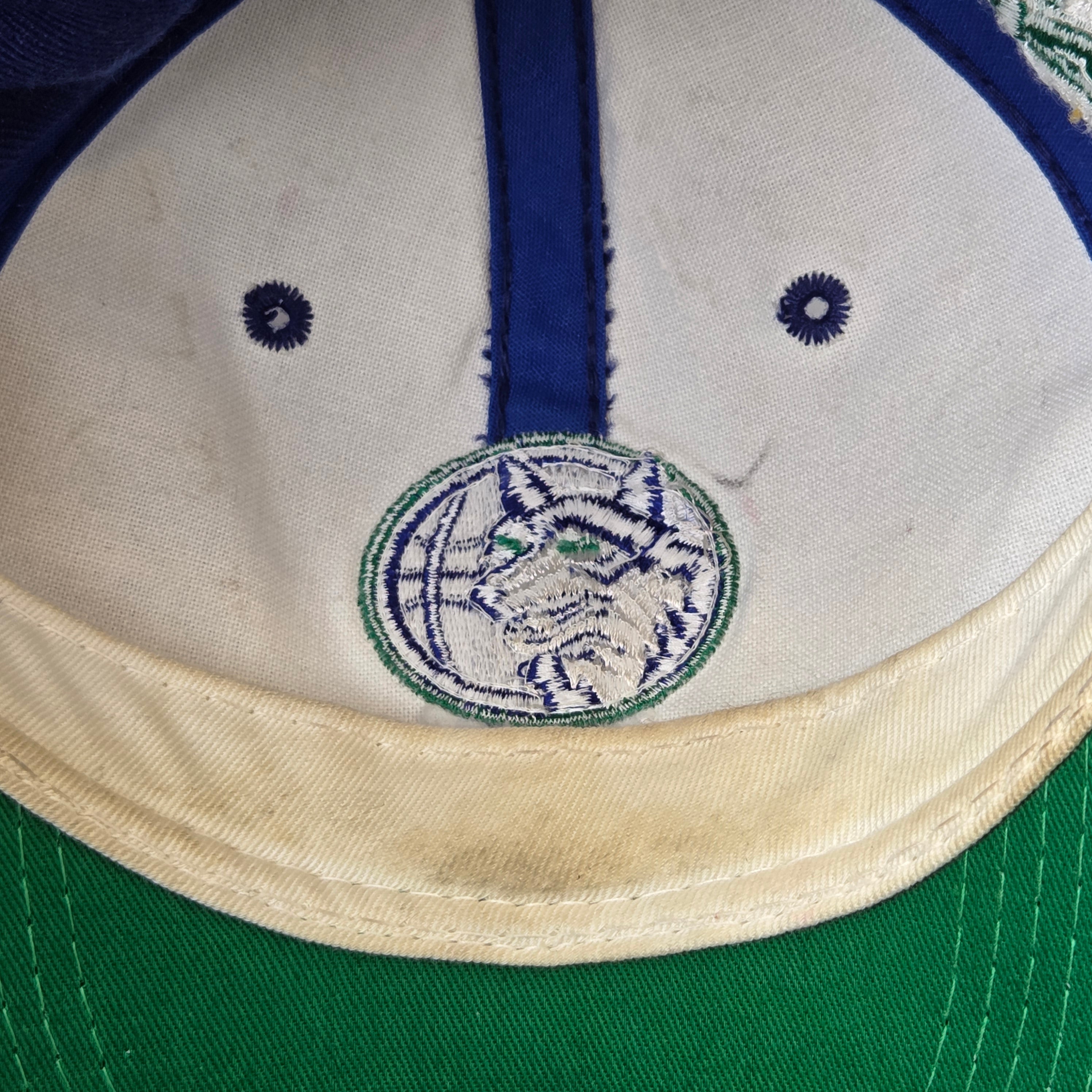 Sports Specialties Minnesota Timberwolves Vintage 90s Script Snapback Hat NBA
