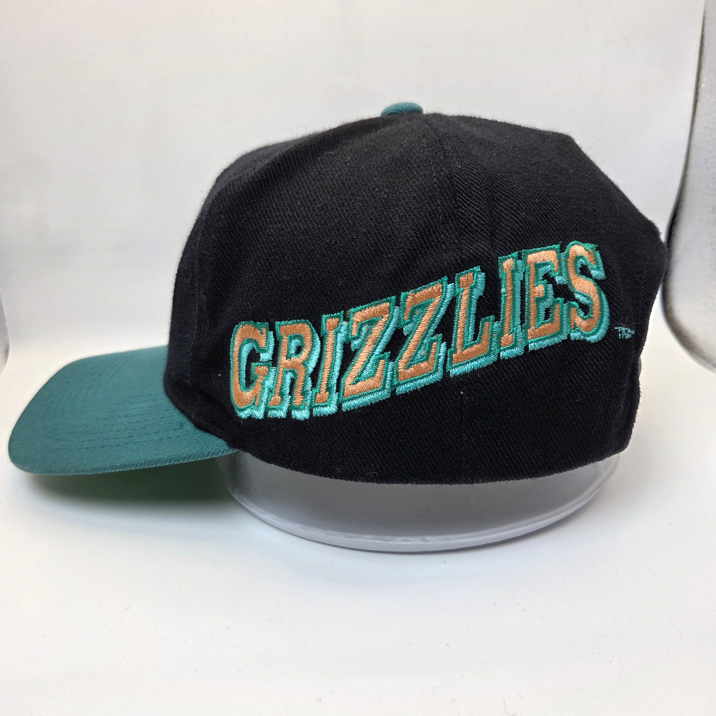 Vancouver Grizzlies 1994 Vintage Sports Specialties Snapback Hat NBA Logo