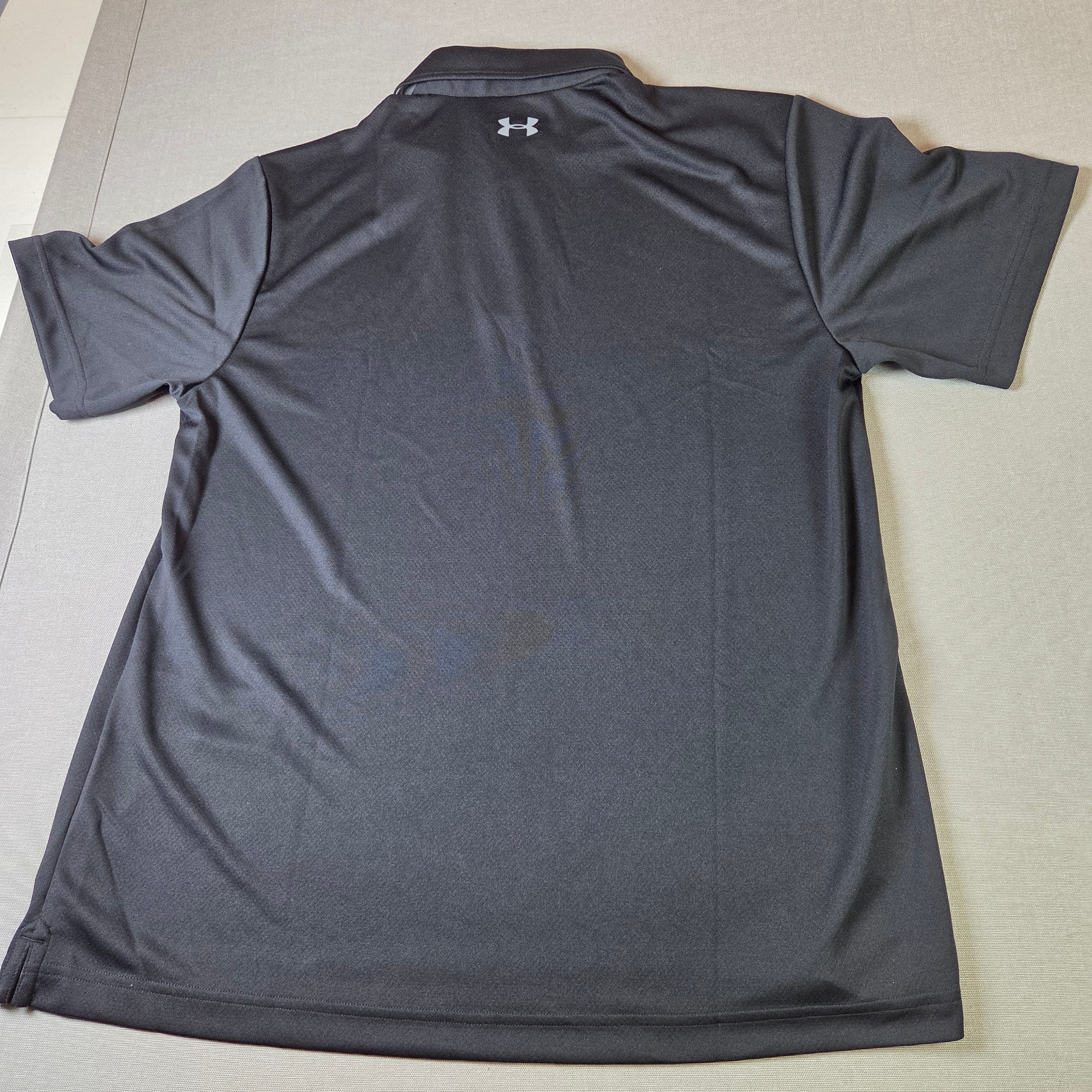 Under Armour Men's LG Black Golf Shirt with gray stipe and inside collar
