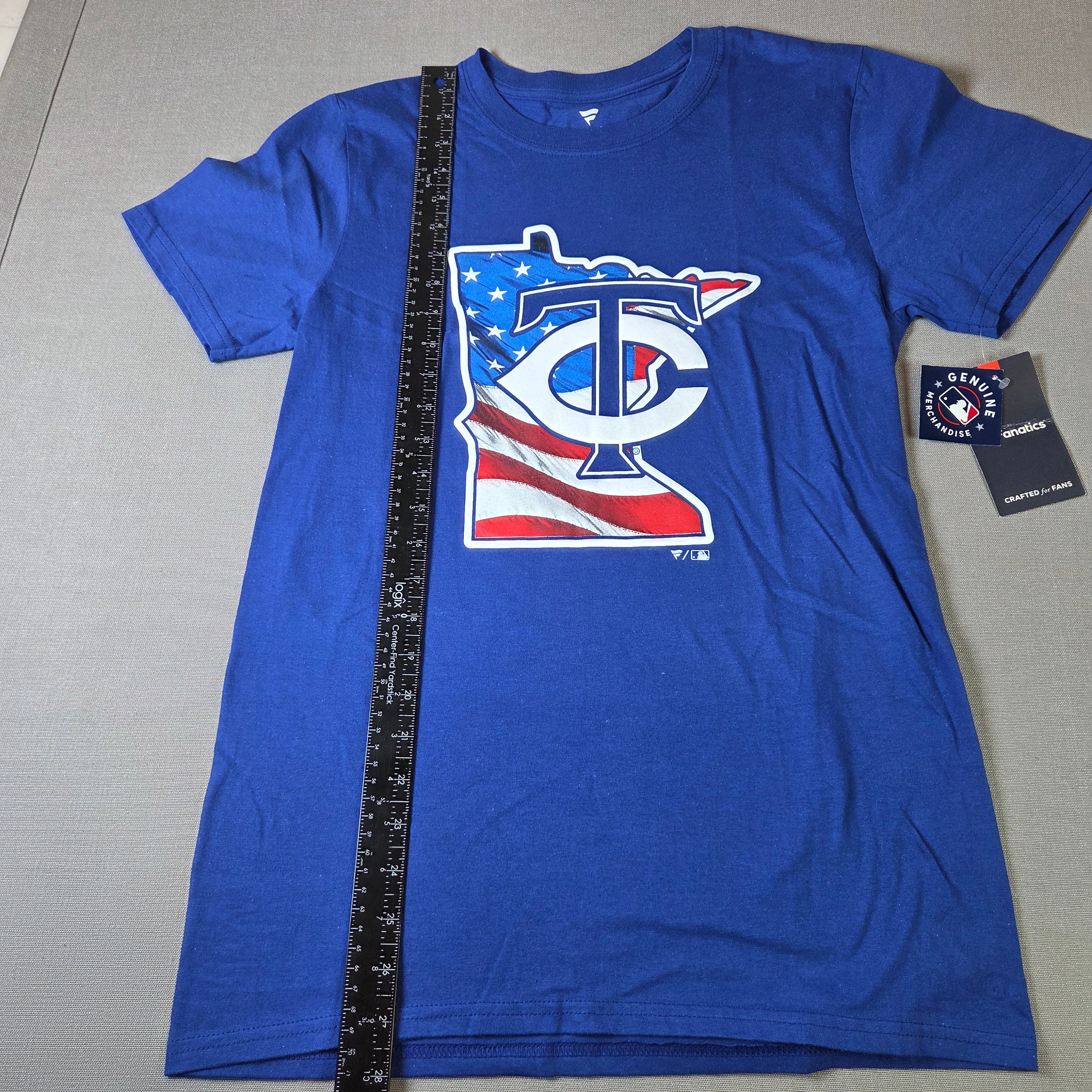 Fanatics Minnesota Twins USA Flag Logo T Shirt Size Small Banner State NWT