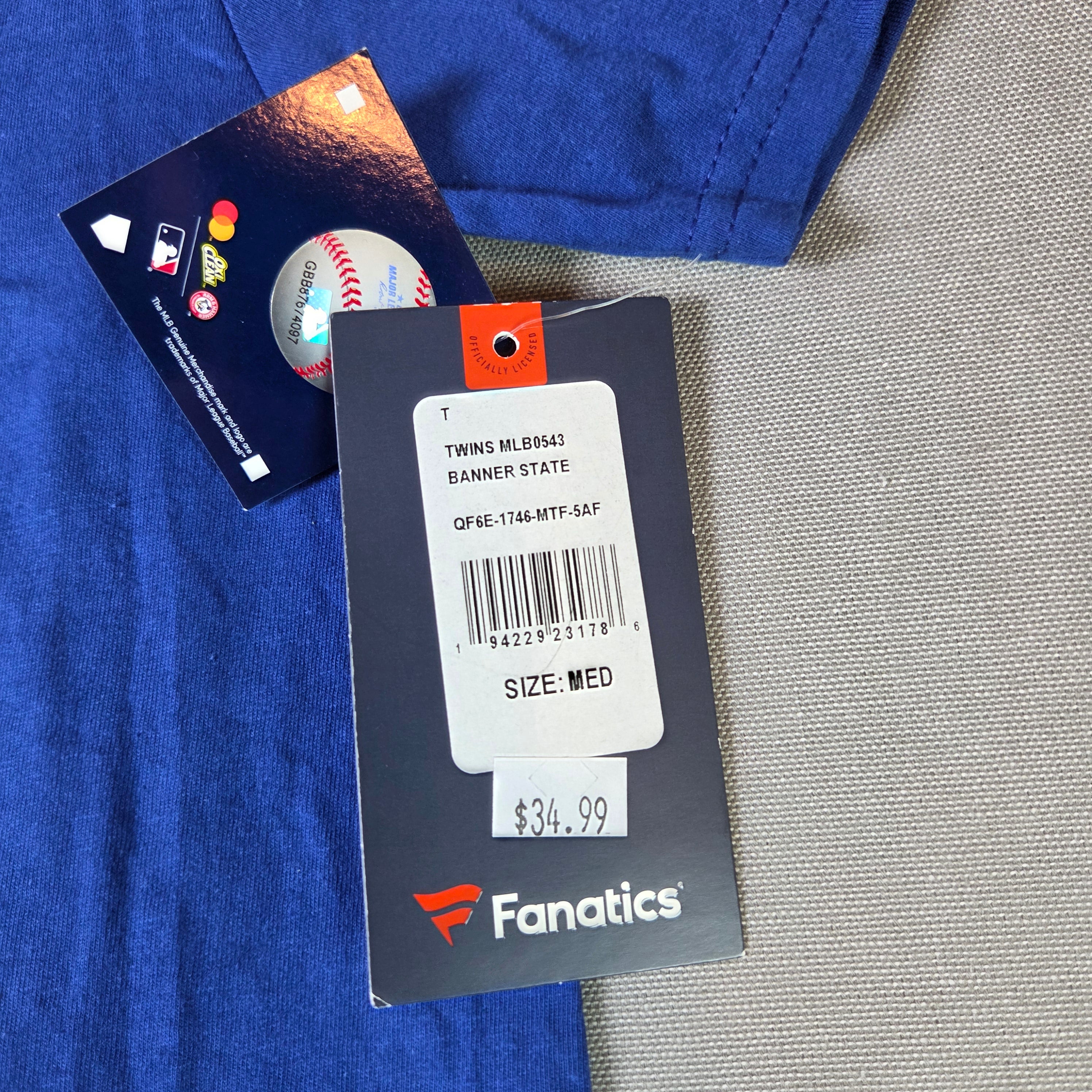 Fanatics Minnesota Twins USA Flag Logo T Shirt Size Medium Banner State NWT