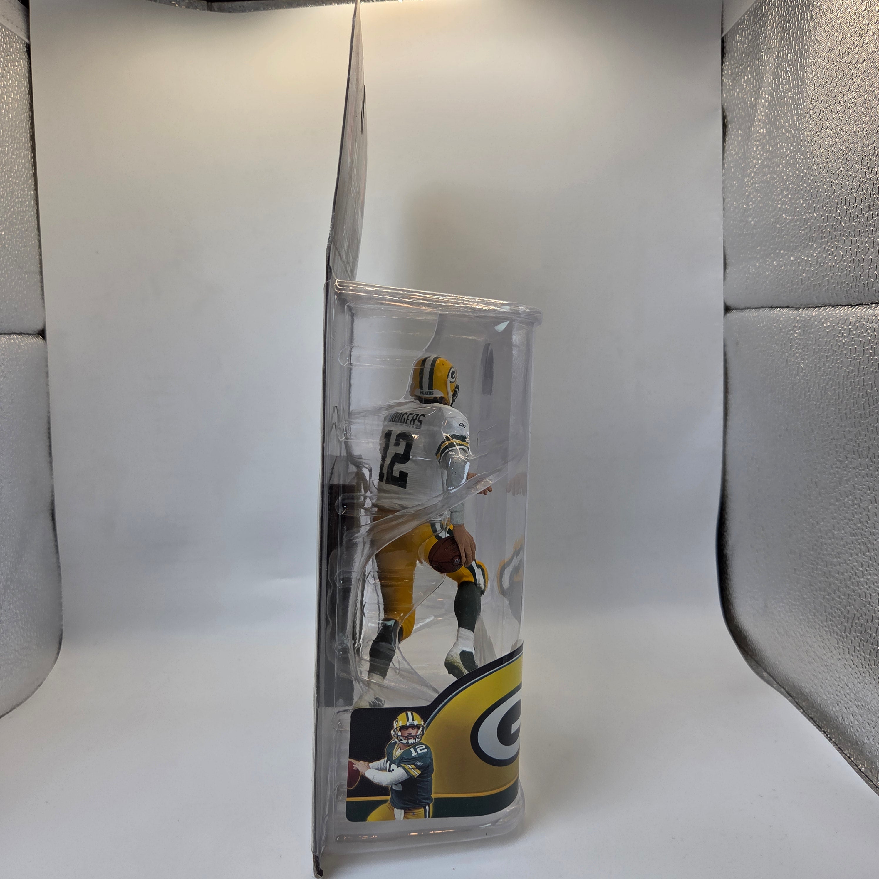 McFarlane Aaron Rodgers Packers NFL Series 21 White Jersey Figure 2009 NIP
