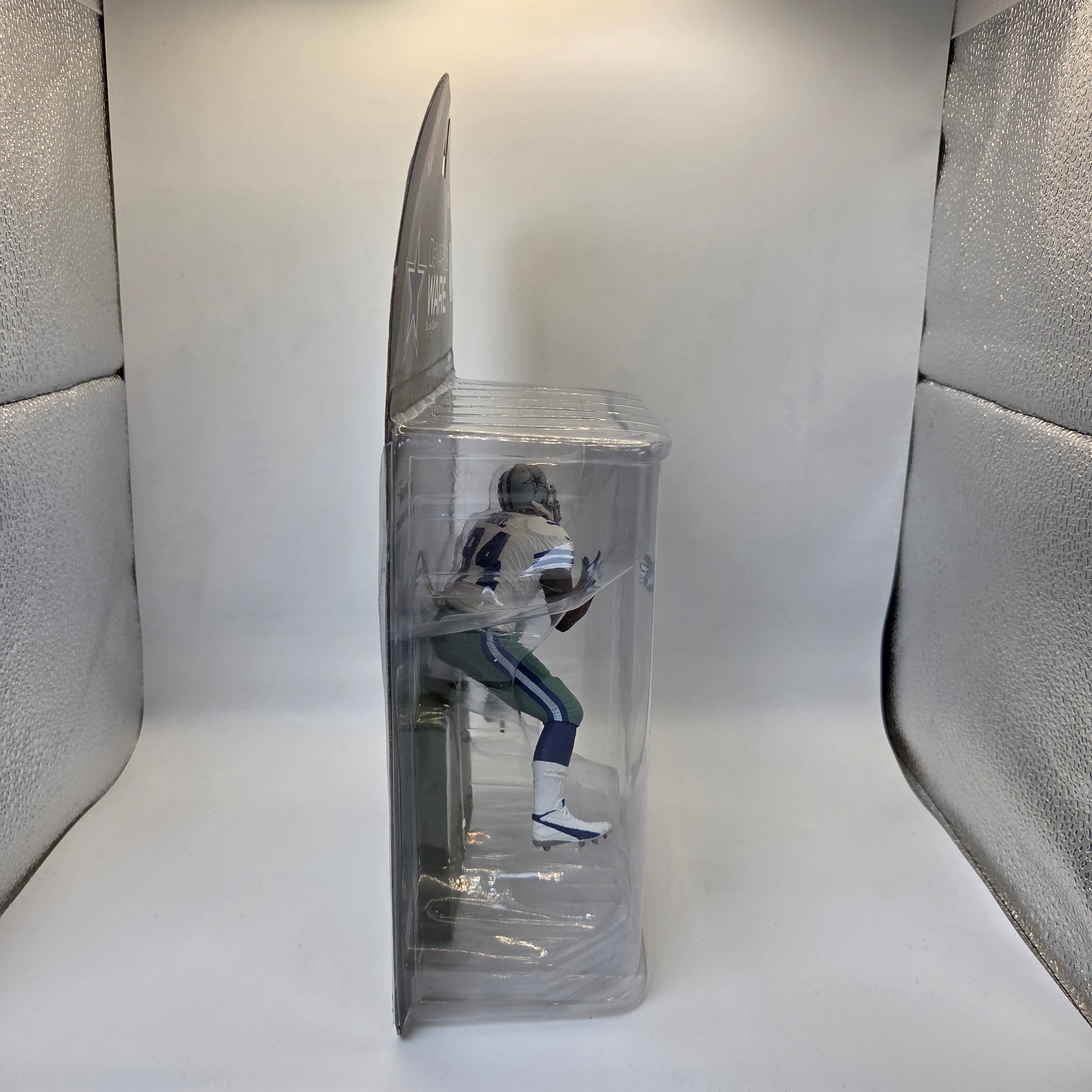 McFarlane DeMarcus Ware Cowboys NFL 2008 Sports Picks Debut Figure NIP