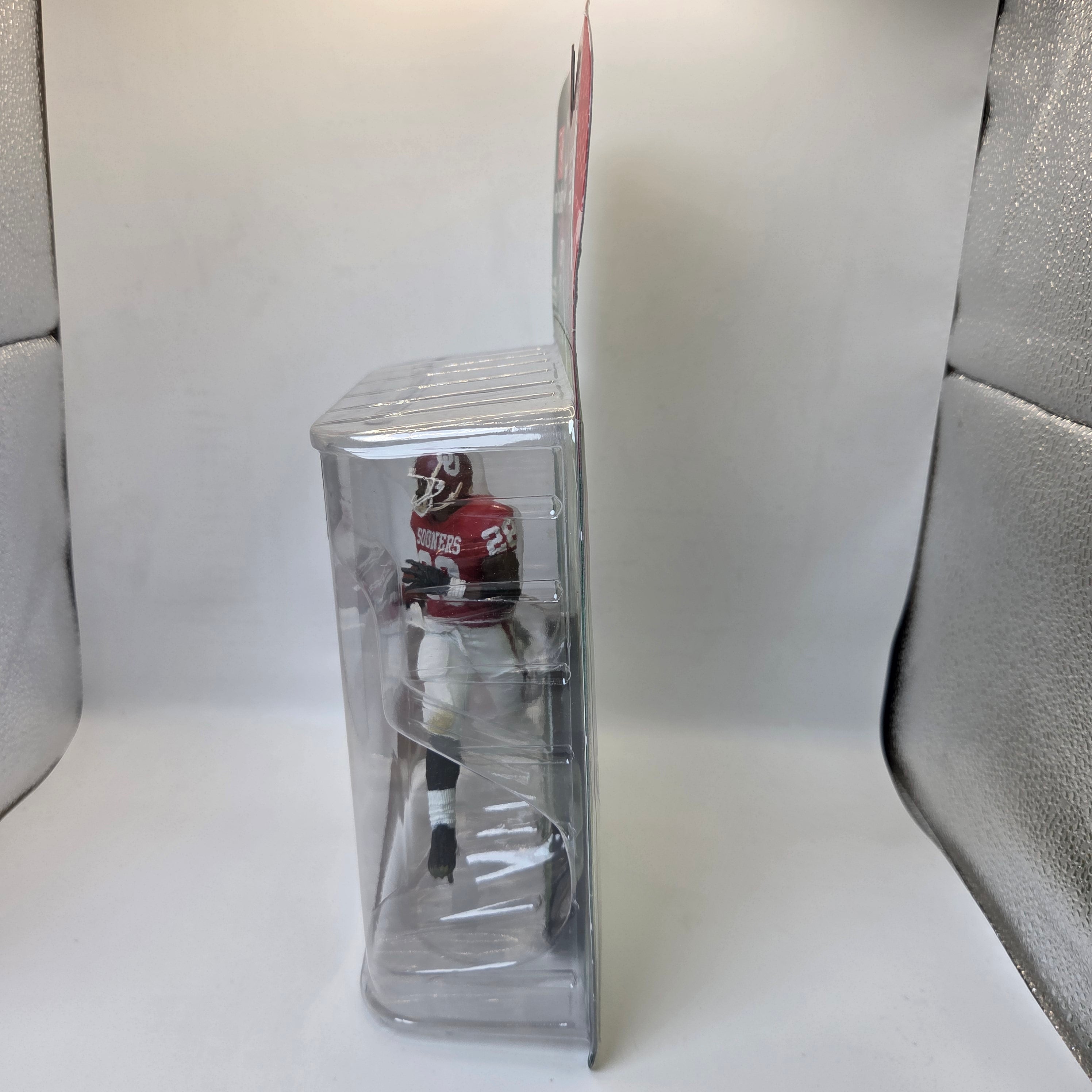 McFarlane Adrian Peterson Oklahoma Sooners 2009 College Football Figure NIP