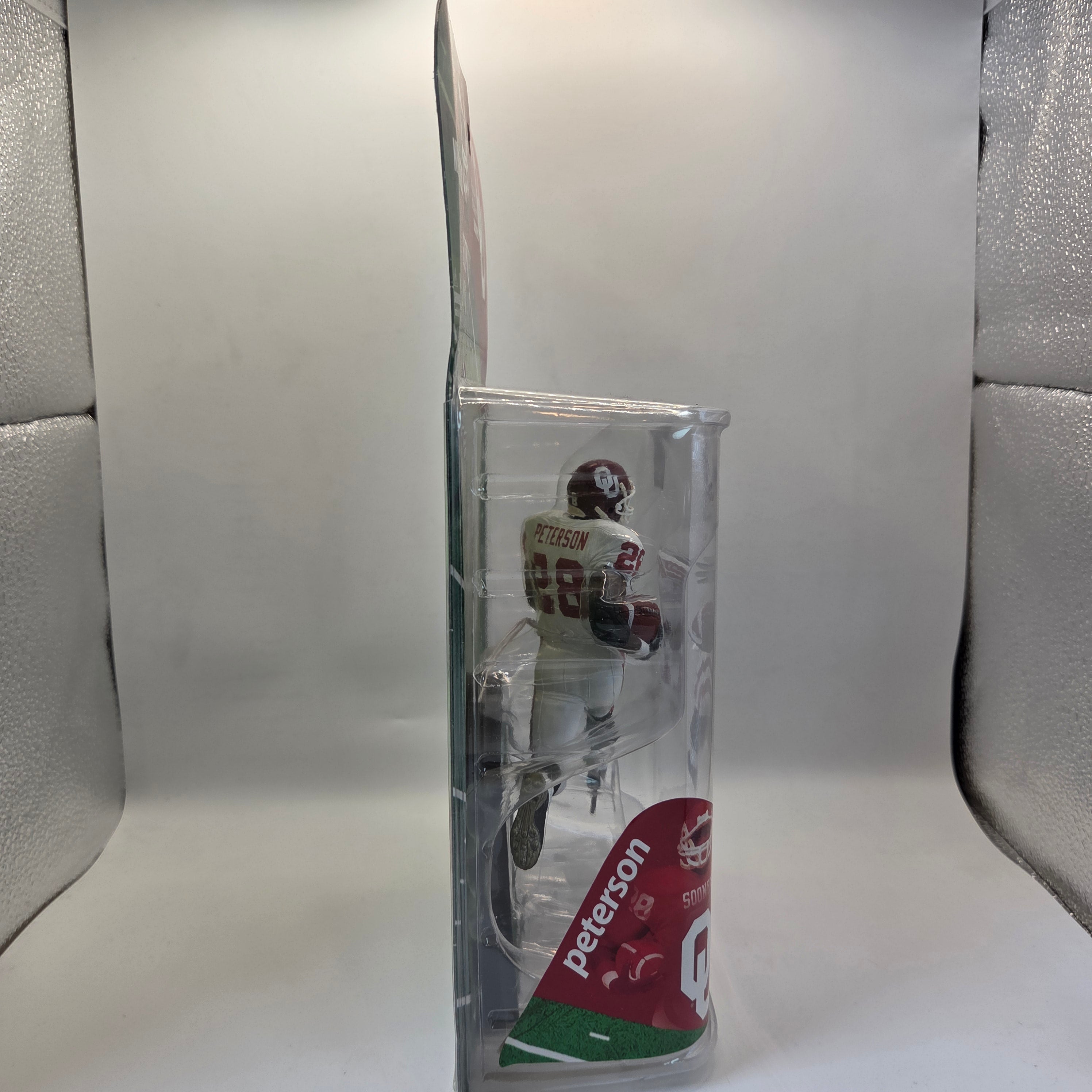 McFarlane Adrian Peterson 2009 Oklahoma Sooners White Jersey Chase Figure NIP