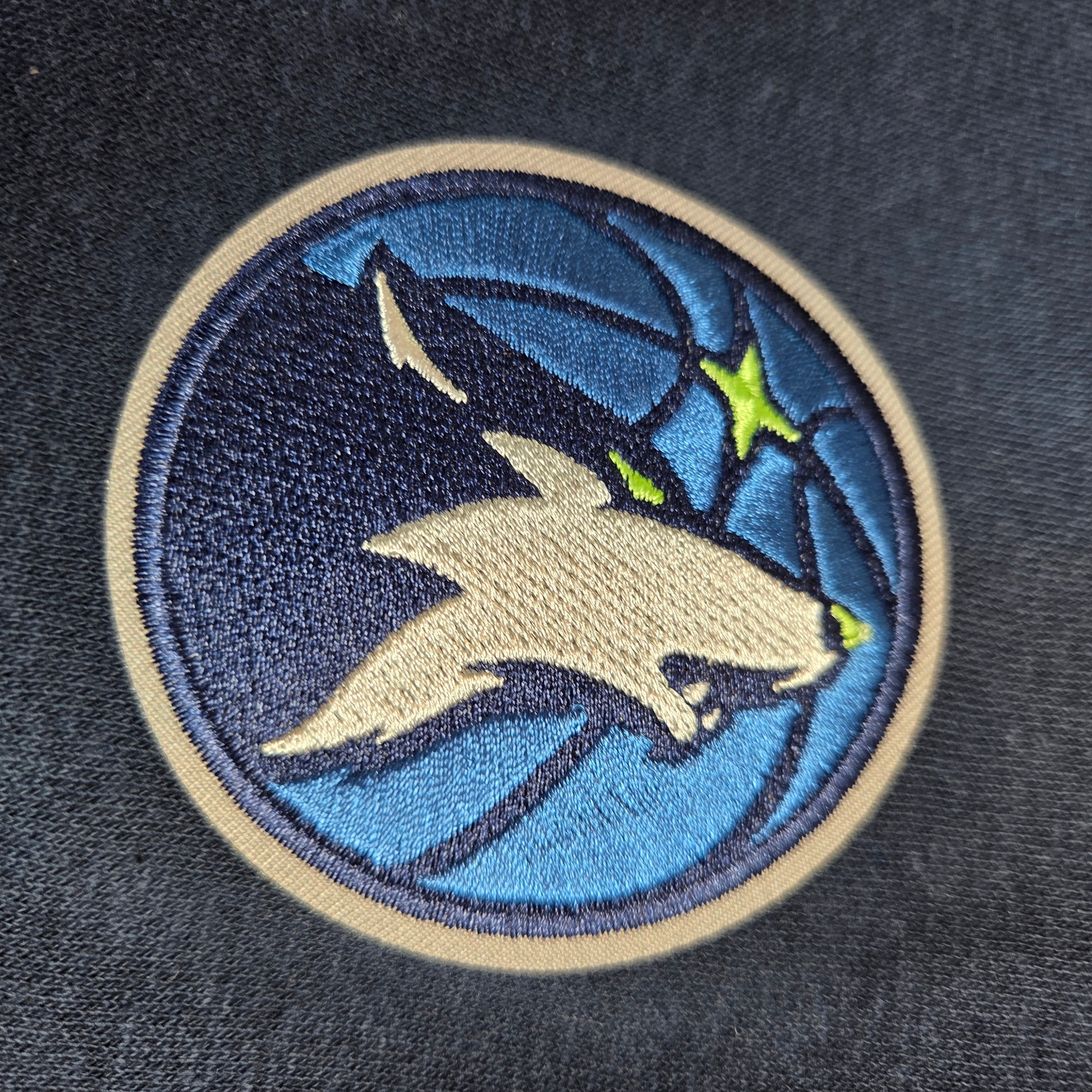 Antigua Minnesota Timberwolves Victory Hoodie Navy Blue 3XL NWT NBA