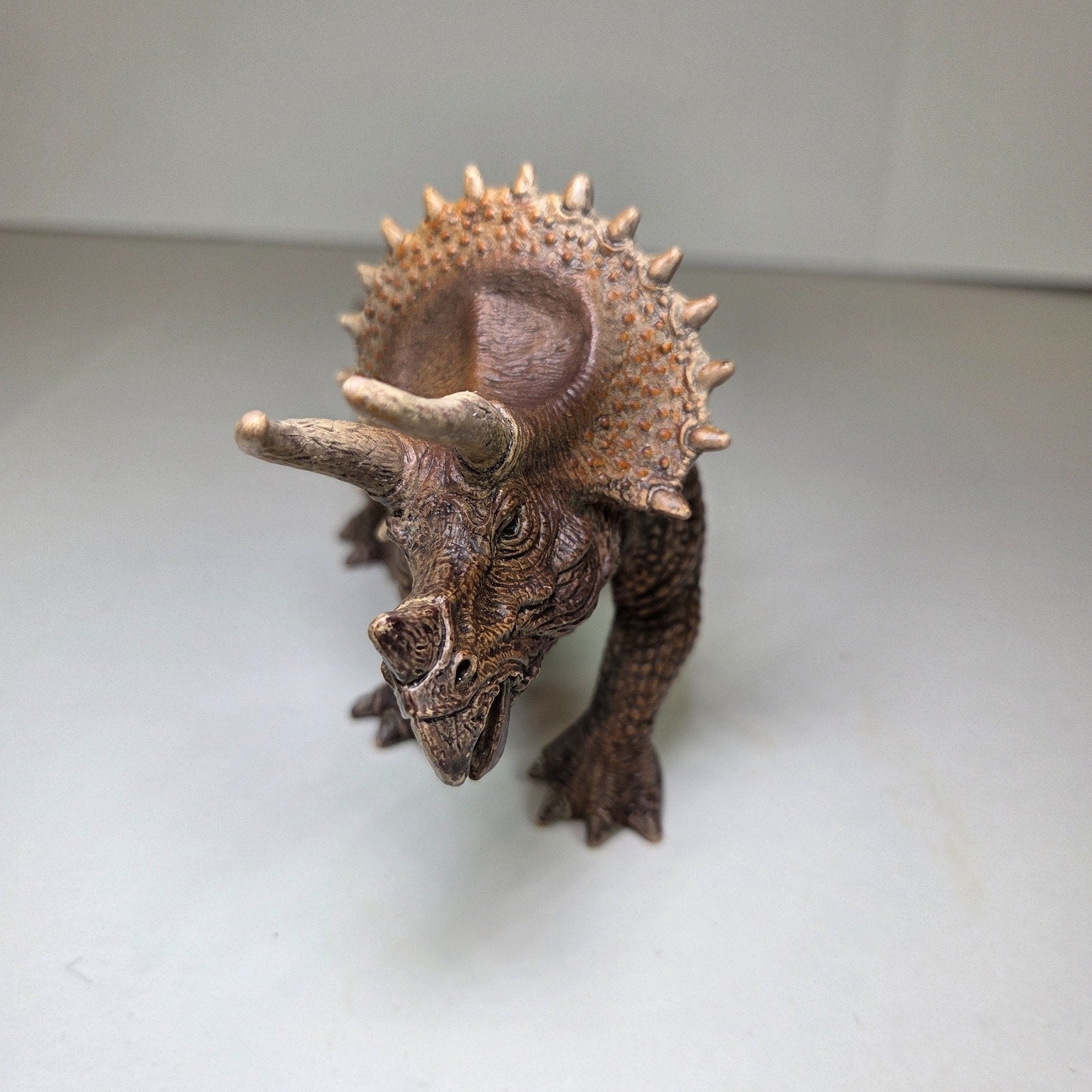 Schleich Triceratops 14522 Dinosaur Figure 2012 Retired World of History 8"