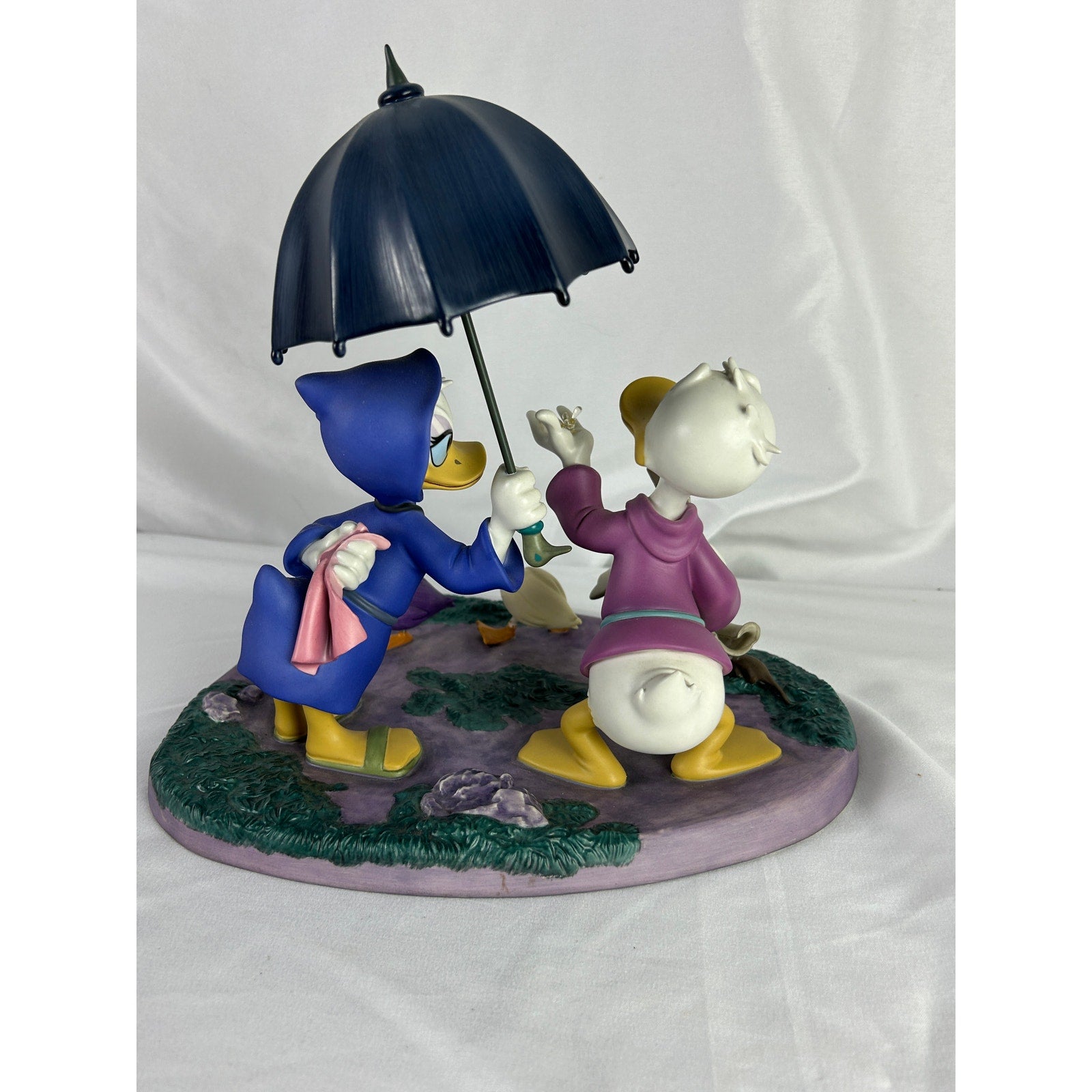 WDCC Disney Fantasia 2000 Donald Daisy Rain Scene Figurine Repair