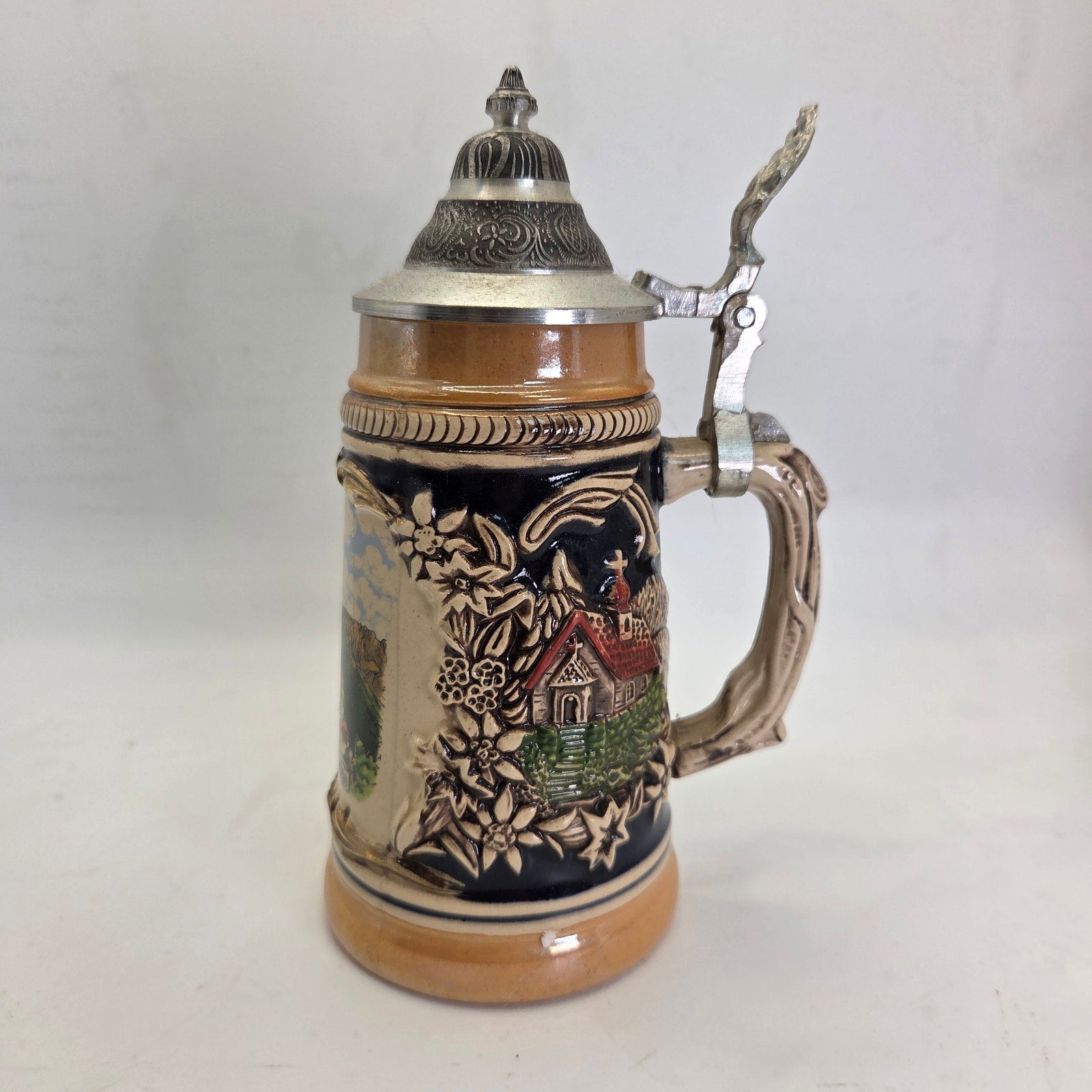 Vintage German Beer Stein Vaduz Liechtenstein Handarbeit Pewter Lid 7”