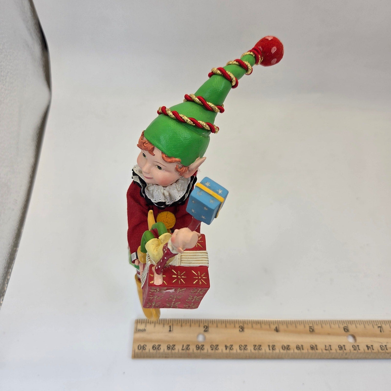 KSA Collectibles Christmas Elf Holding Gift Present Figurine Holiday Decor