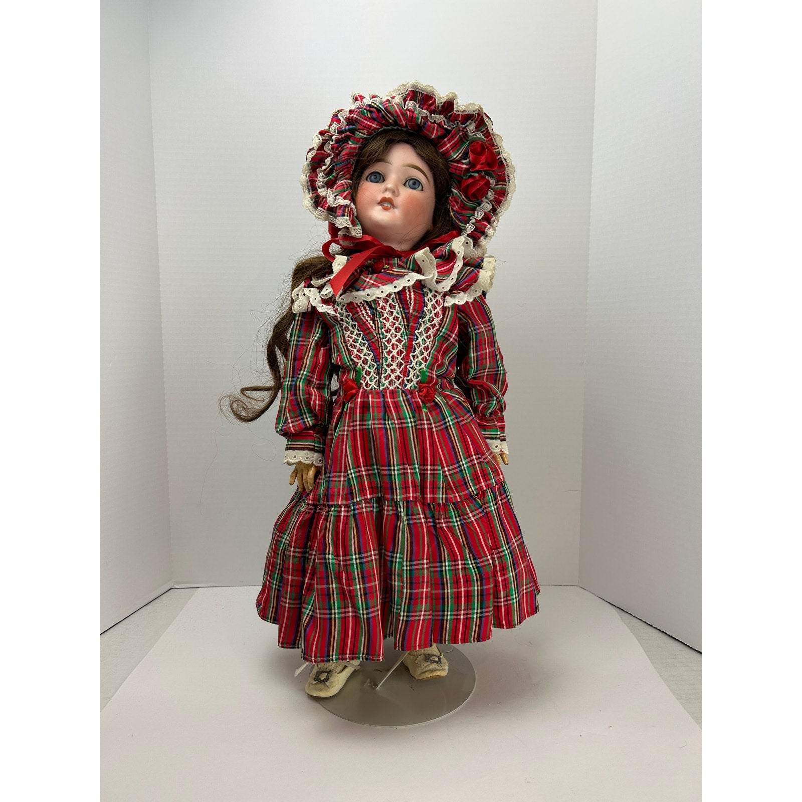 Armand Marseille Queen Louise bisque head doll 24–26 in jointed body