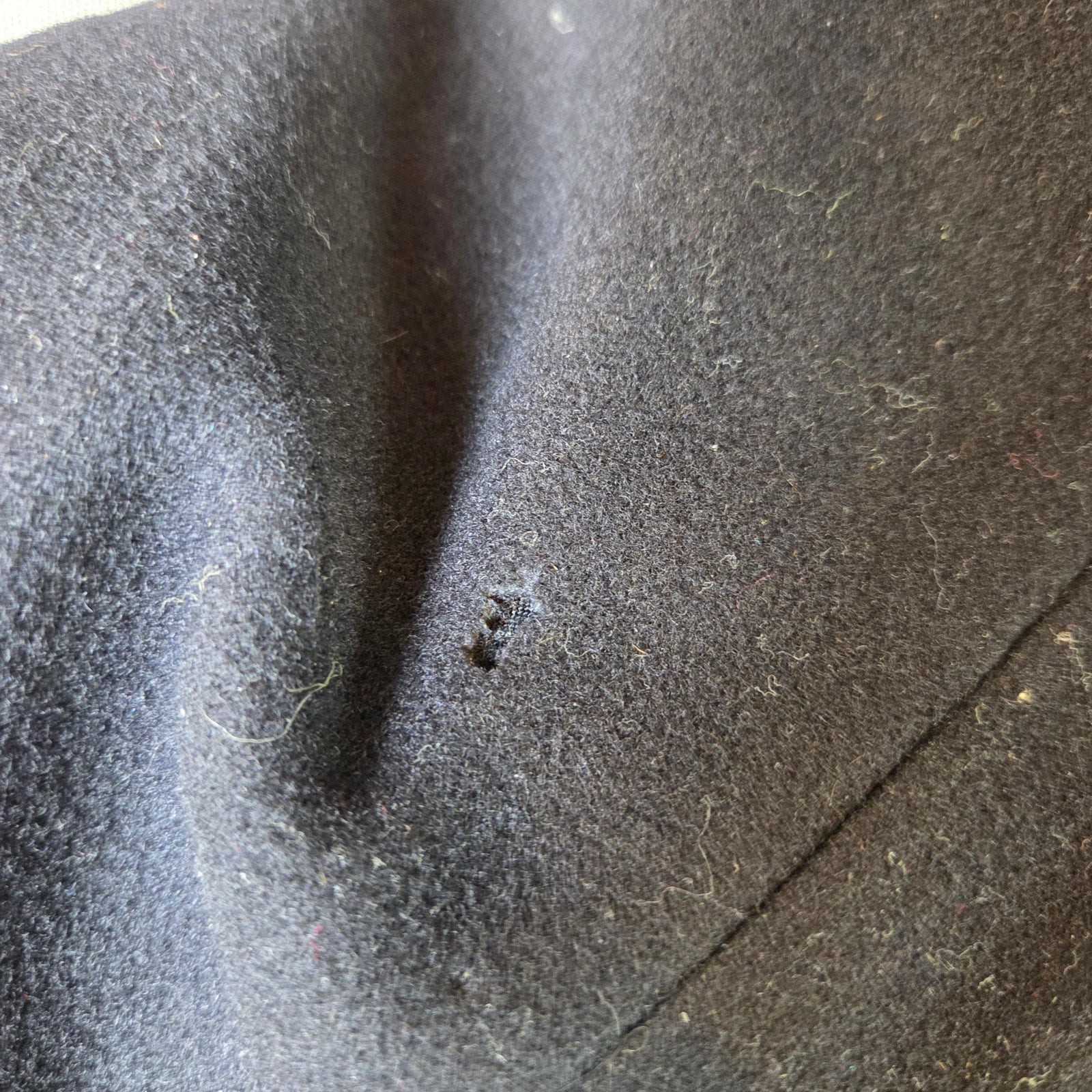 U.S. Navy Wool Kersey Peacoat Mens 38R Vietnam Era 1968–1972