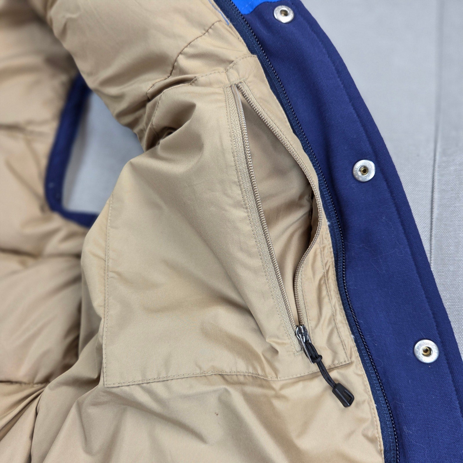 Patagonia Bivy Down Vest Men's XS FA13 27585 Goose Down Blue Snap Zip