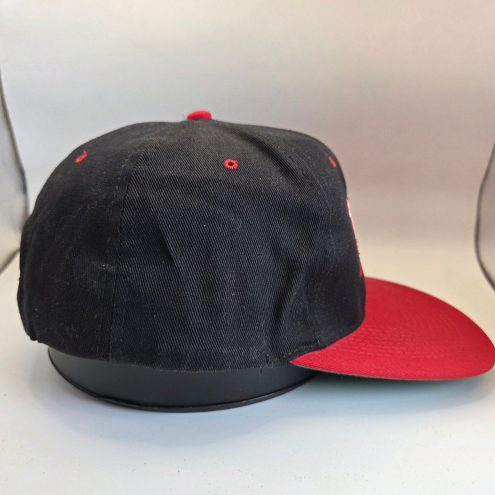 KC Vintage 1994 Wisconsin Badgers Rose Bowl Snapback Hat Green Undervisor