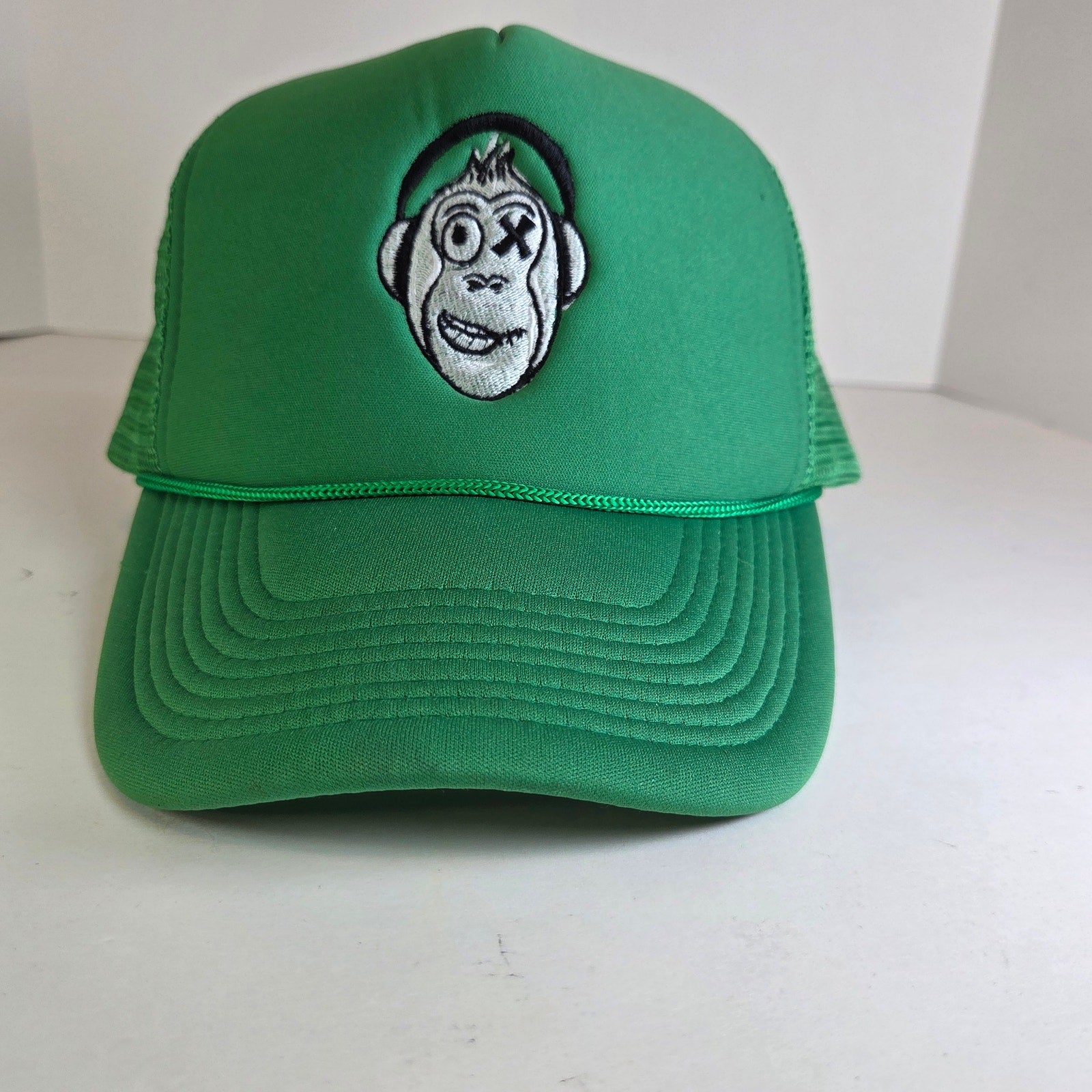 Green Monkey Headphones X-Eye Trucker Hat Rope Bill Nissin Snapback
