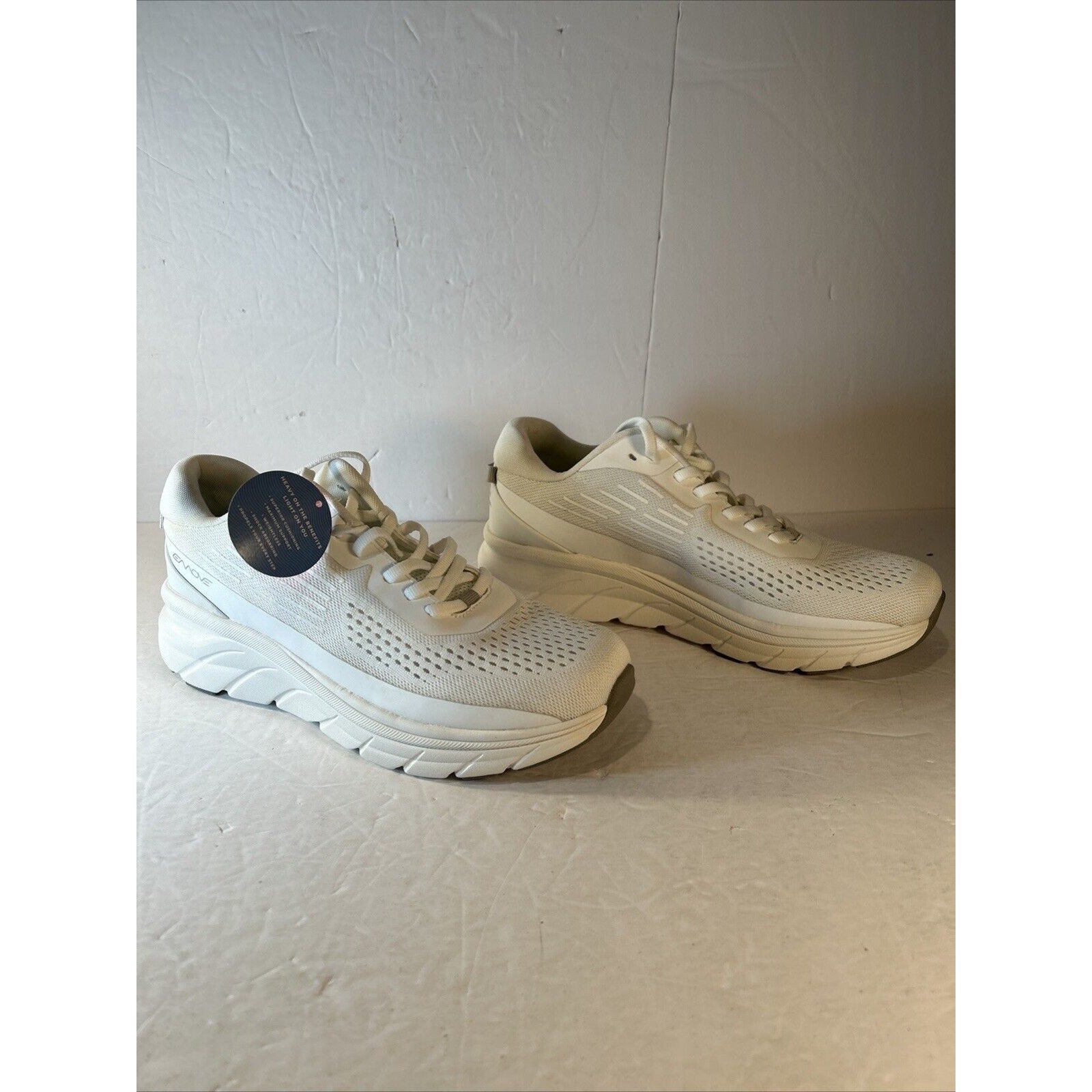 Easy Spirit Mel8 Walking Shoes Women’s Size 10 White Comfort Sneakers NEW