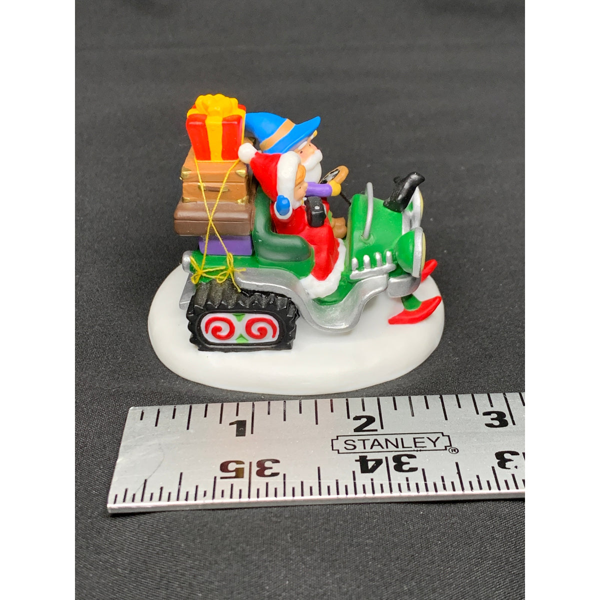 Department 56 Road Trip! 56.57211 North Pole Series Santa Figurine Retired