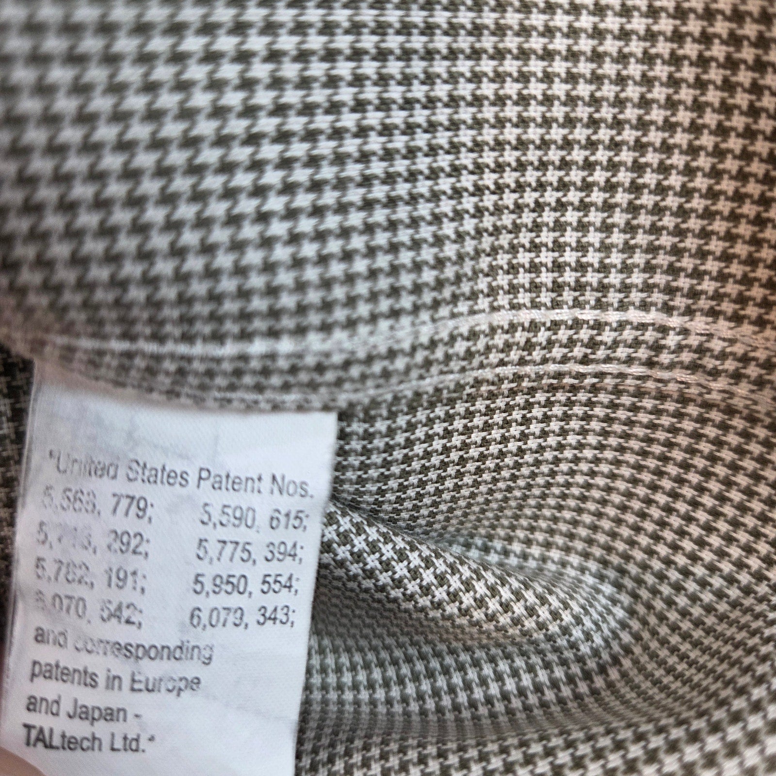 LL Bean Mens L Button Down Shirt Green Check Wrinkle Resistant Cotton Malaysia