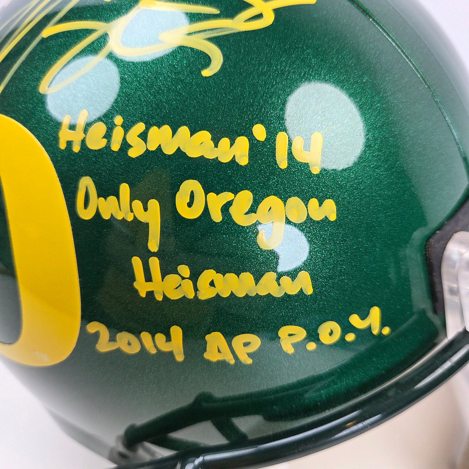 Marcus Mariota Heisman Autographed Oregon Ducks Replica Helmet JSA COA w/ Box