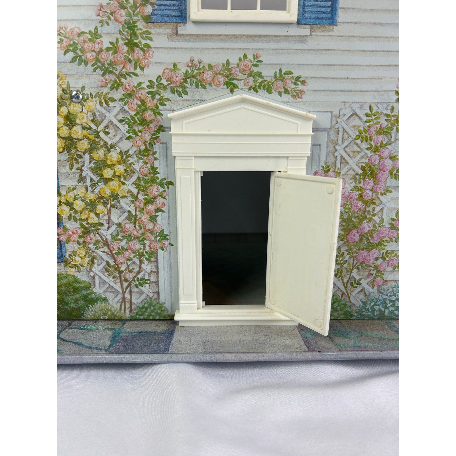 Vintage Wolverine Today’s Kids Rosewood Manor Tin Litho Colonial Dollhouse