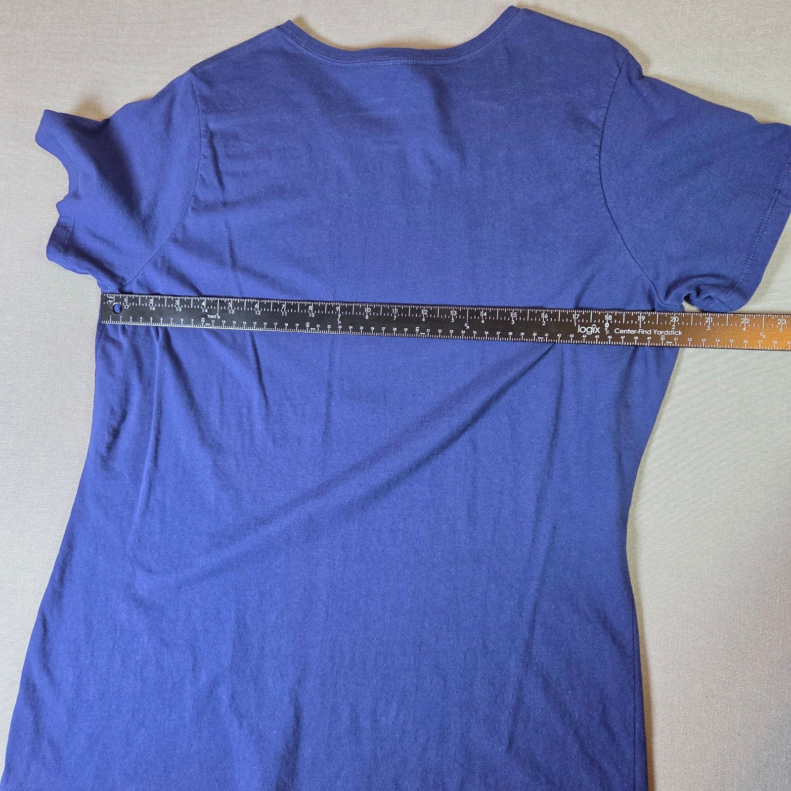 Caitlin Clark #22 Womens Large T Shirt Port & Company Blue Cotton