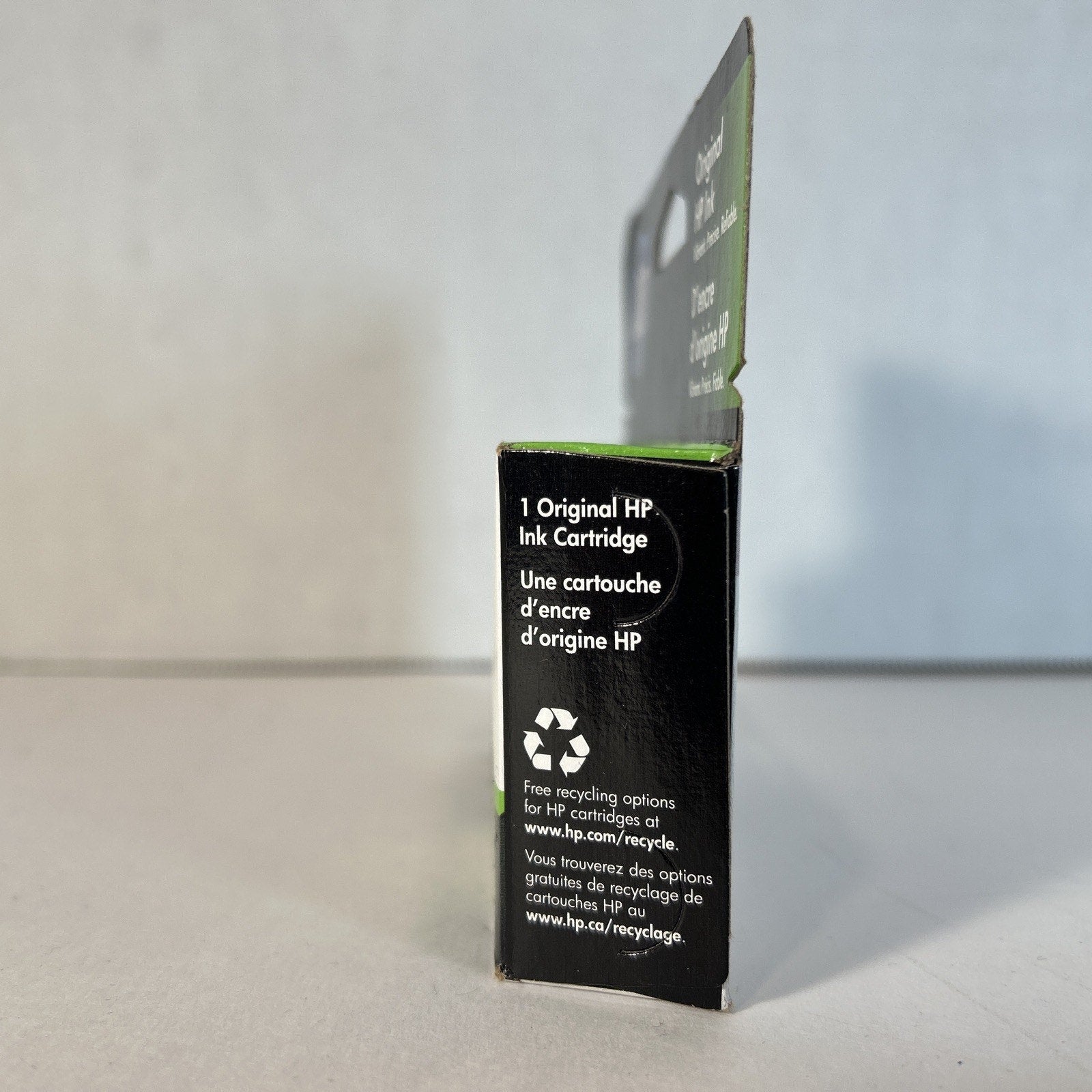 Genuine HP 935XL Magenta Ink Cartridge NEW SEALED