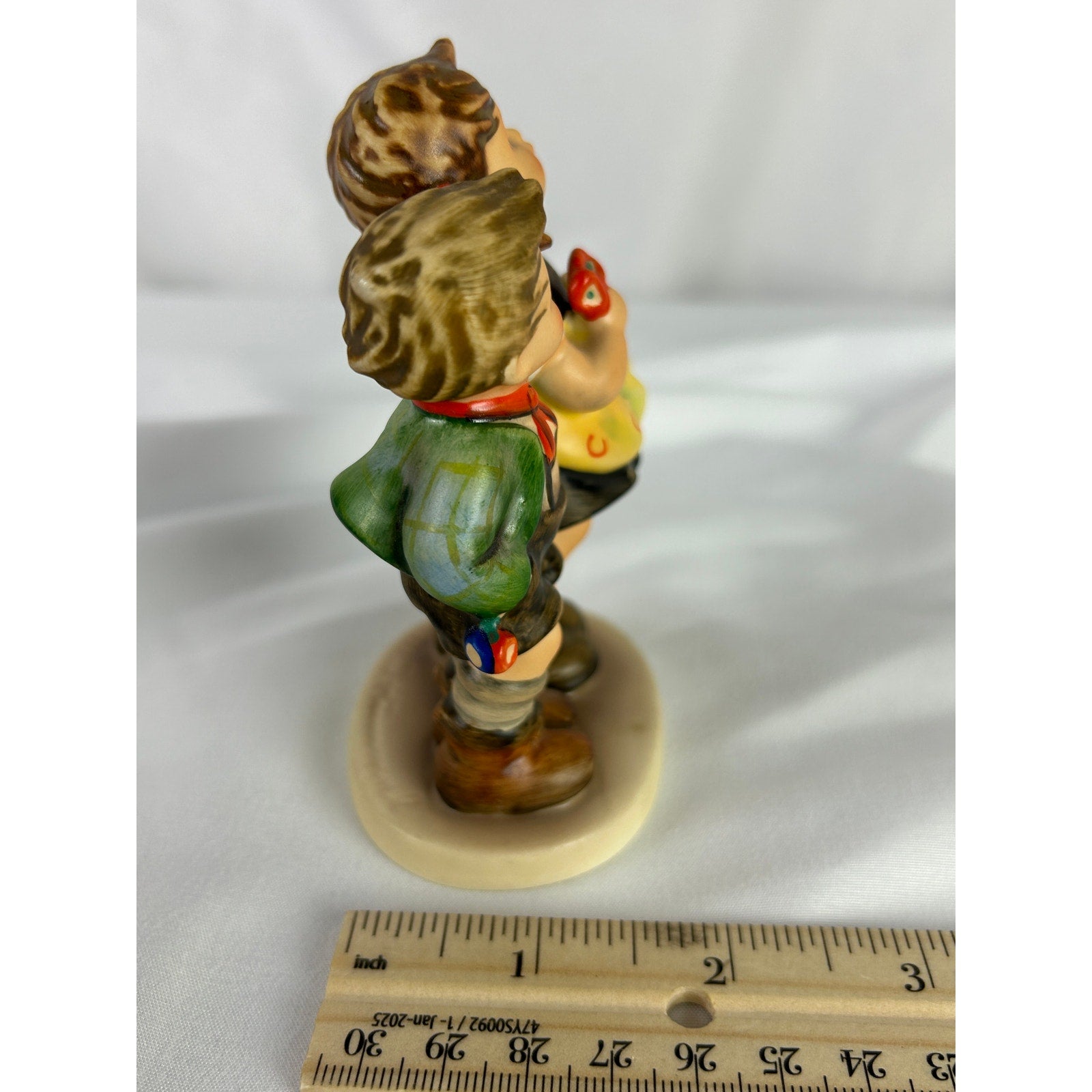 Goebel Hummel To Market HUM 49 0 Boy Girl Basket Figurine Germany