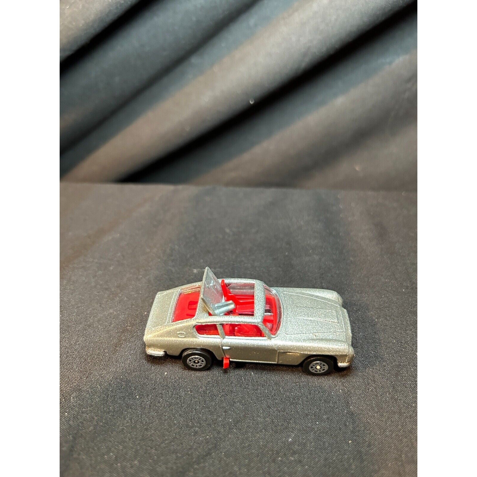 Corgi Juniors James Bond 007 Austin Martin & 1970s Aurora Cigar Box Dino Ferrari