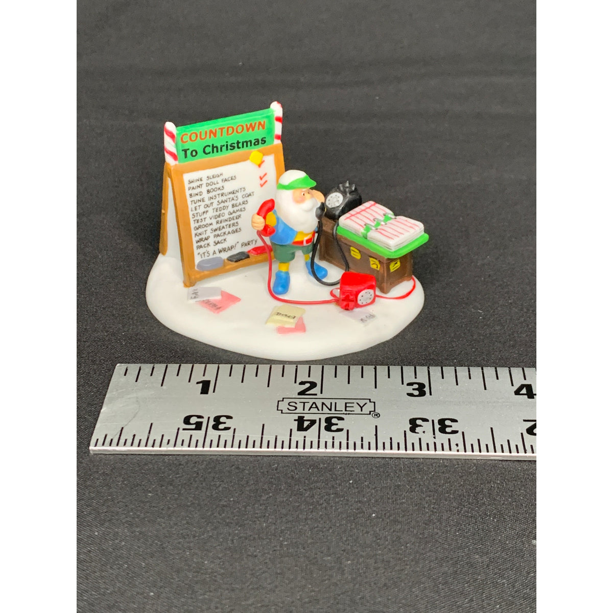 Department 56 Countdown to Christmas Mission Control 56.57214 North Pole Series