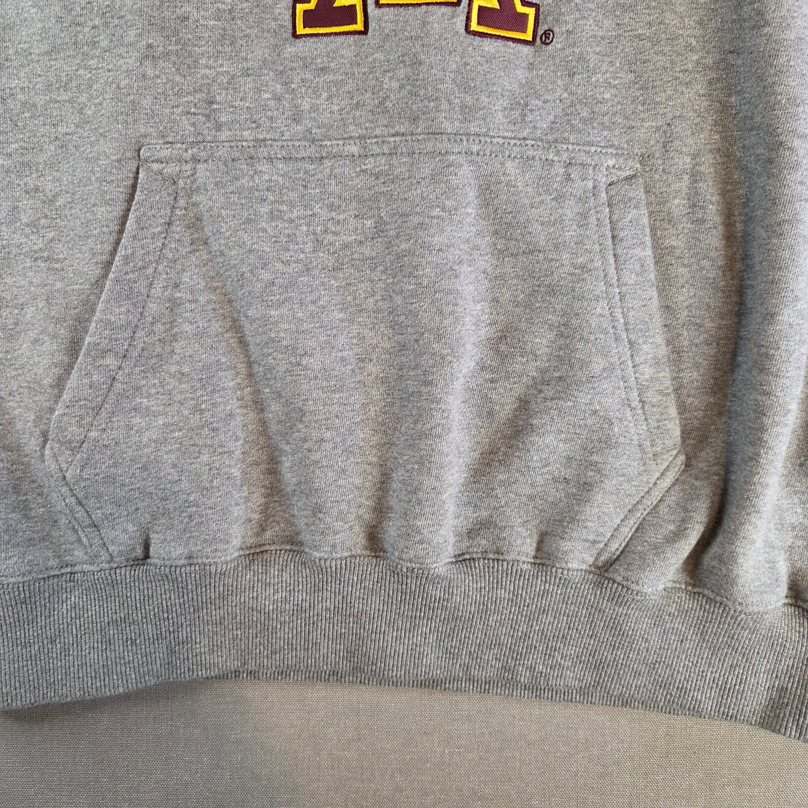 Minnesota Golden Gophers Hoodie Campus Heritage Gray Maroon Size L Pullover