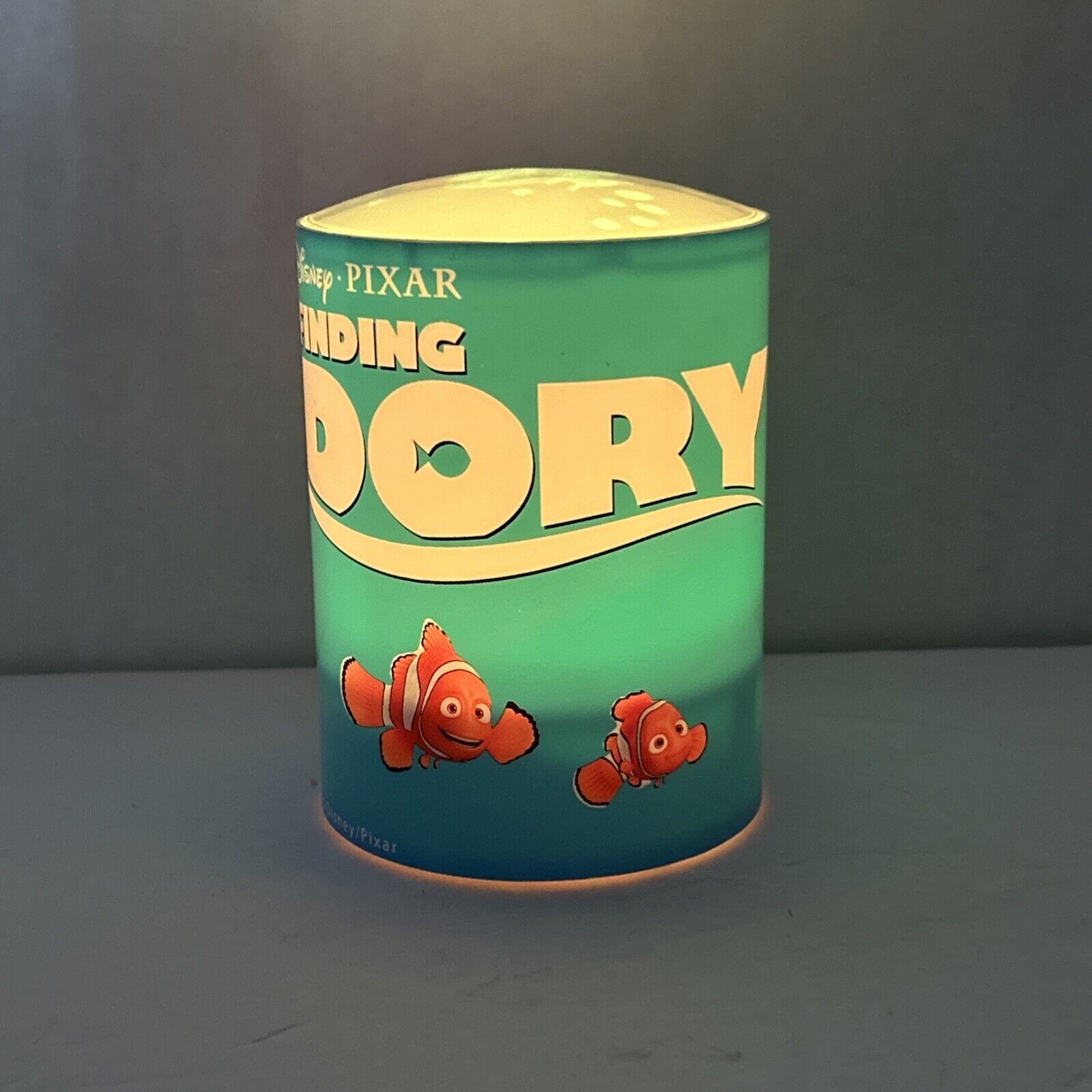 Kellogg's Disney Pixar Finding Dory Color Changing Projection Night Light 2016