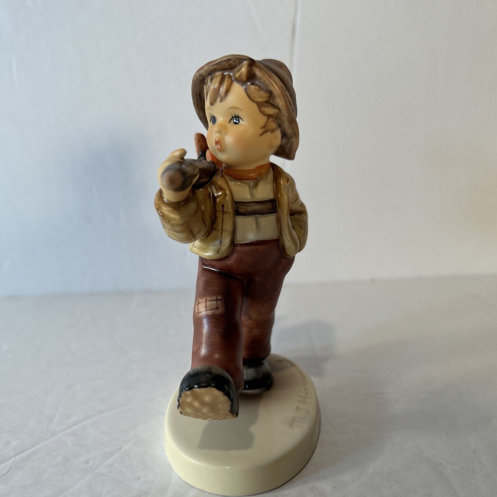 MI Hummel Heart of Hummel Set of 4 LE Figurines + Tin COA #0697/5000
